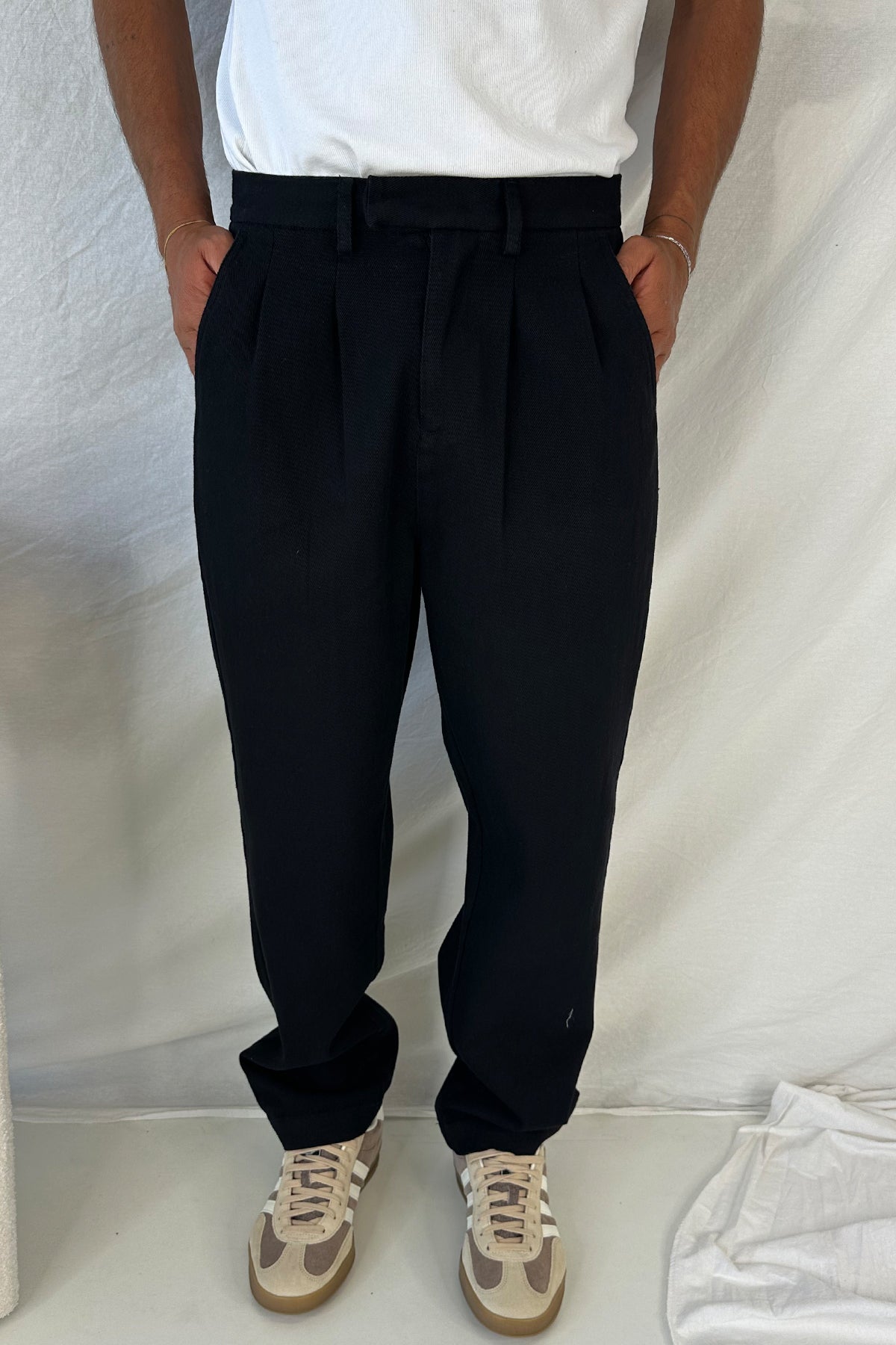 Simon Baggy Pleat Pant Black