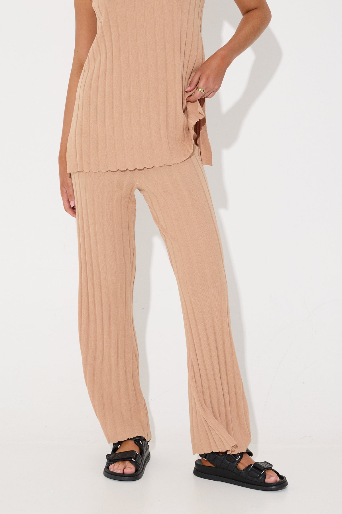 Lucia Ribbed Pant Latte