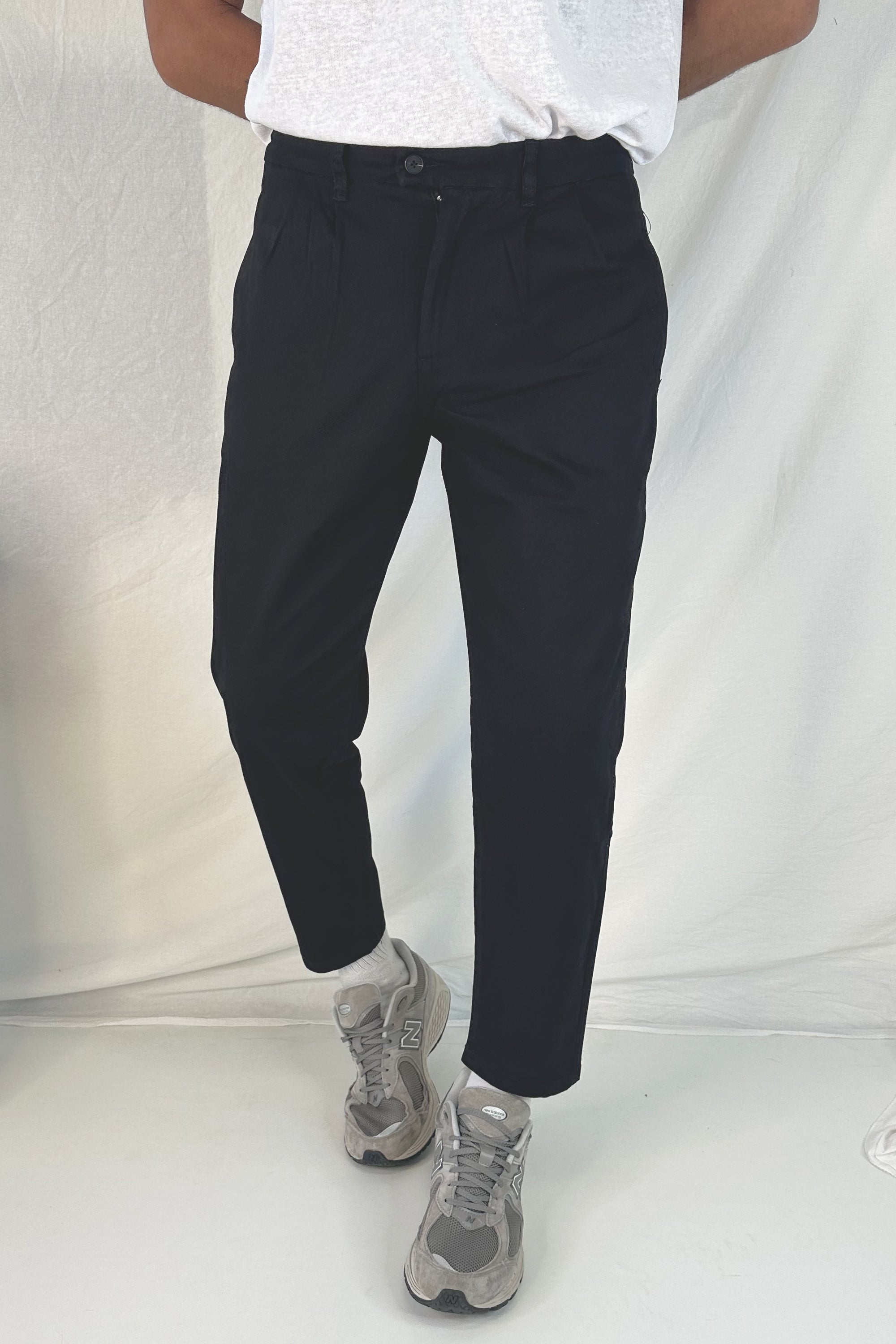 NTH Cropped Pleat Pant Black