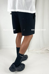 Texture Walk Short Black