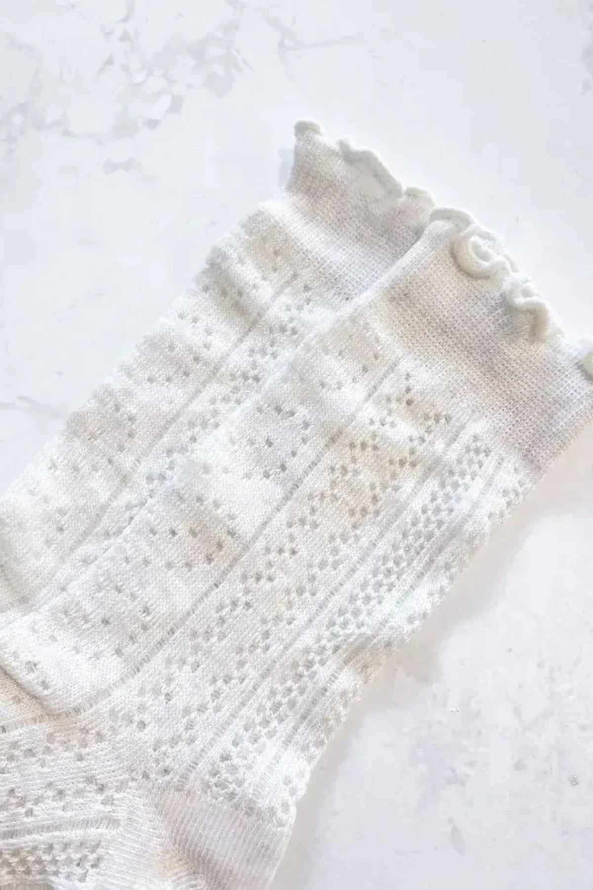 Frilly Crew Socks Cream