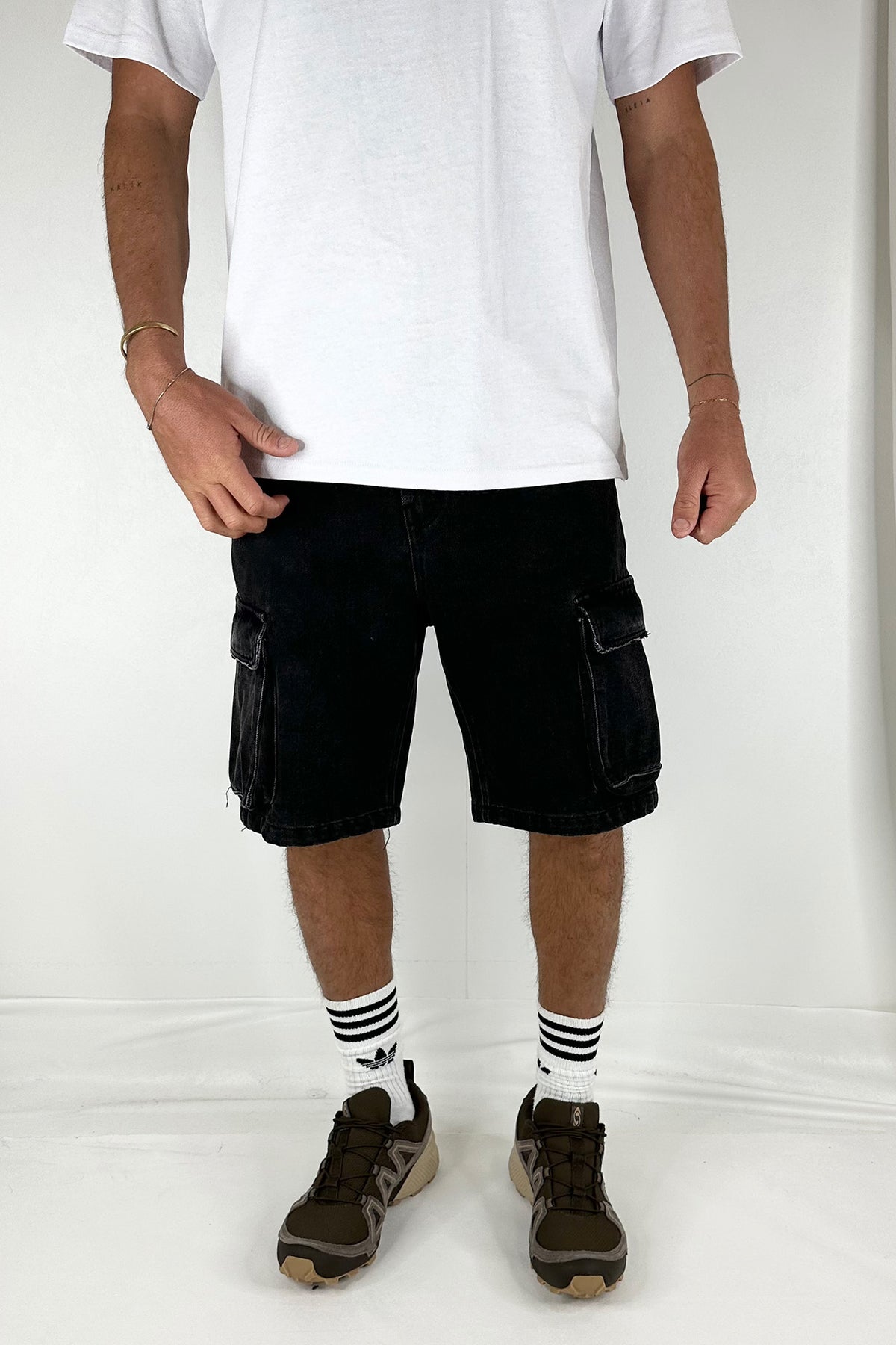 Neil Cargo Denim Short Black