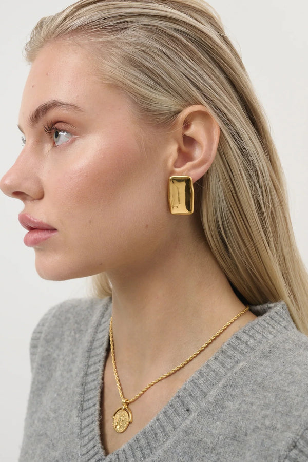 Square Bar Earrings Gold