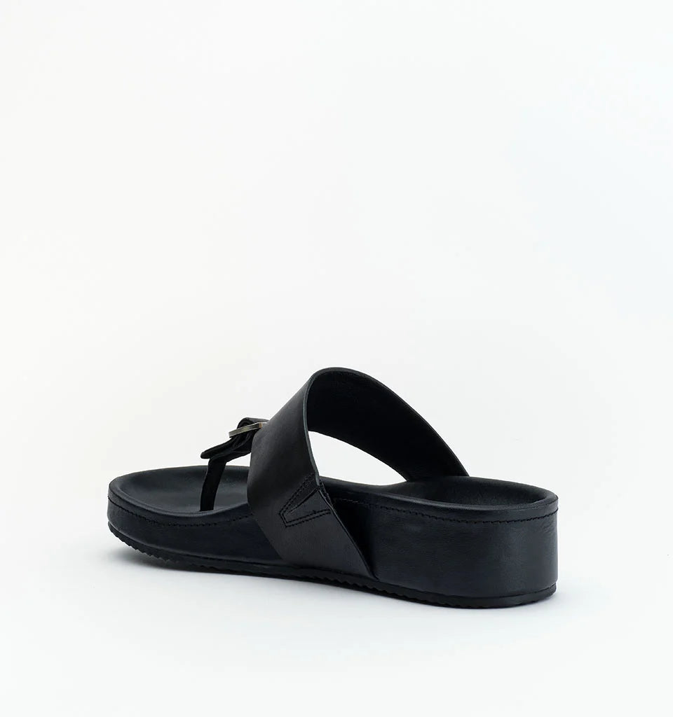 Alias Mae Akira Black Leather