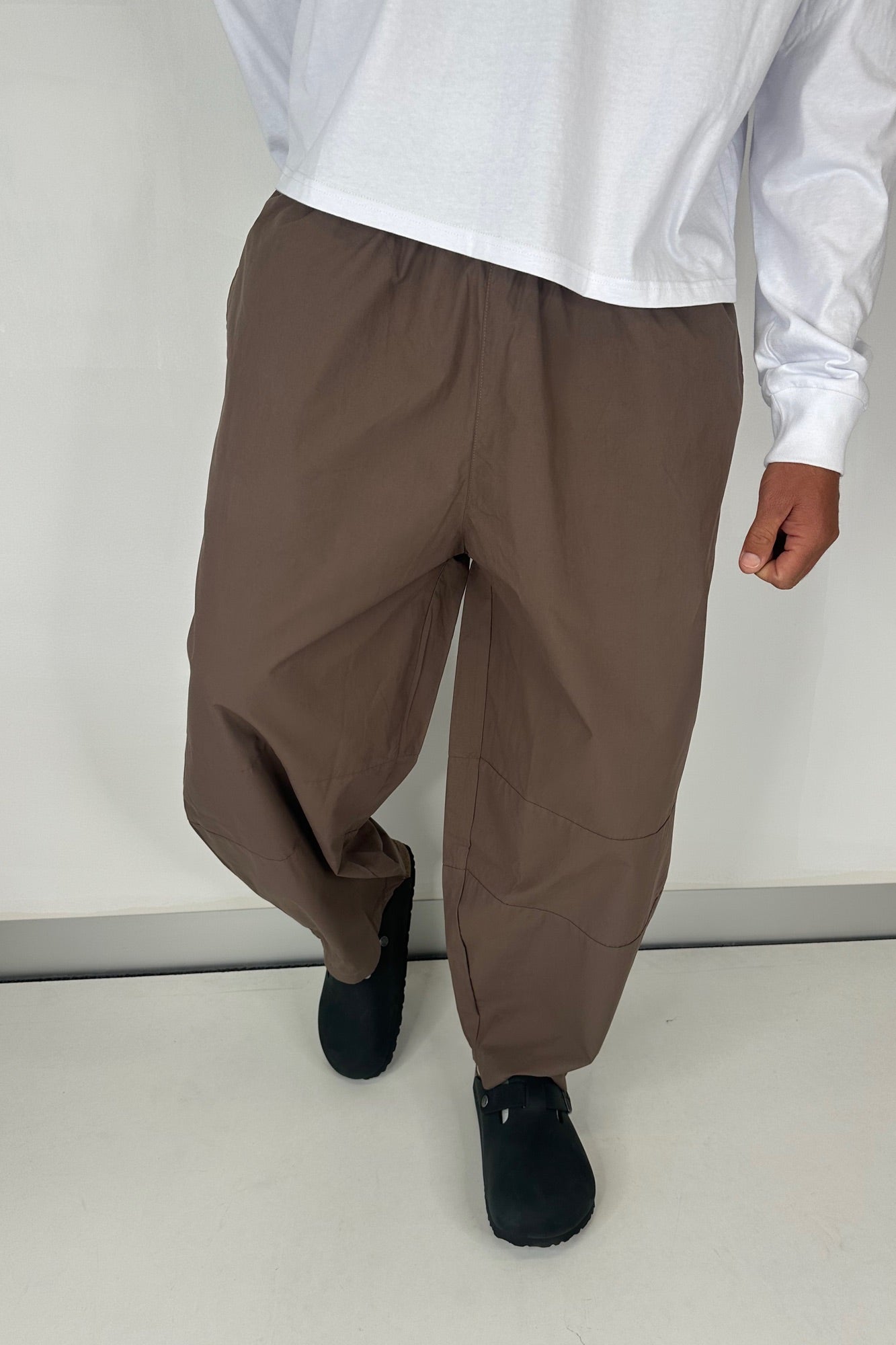 Julius Baggy Pant Mocha