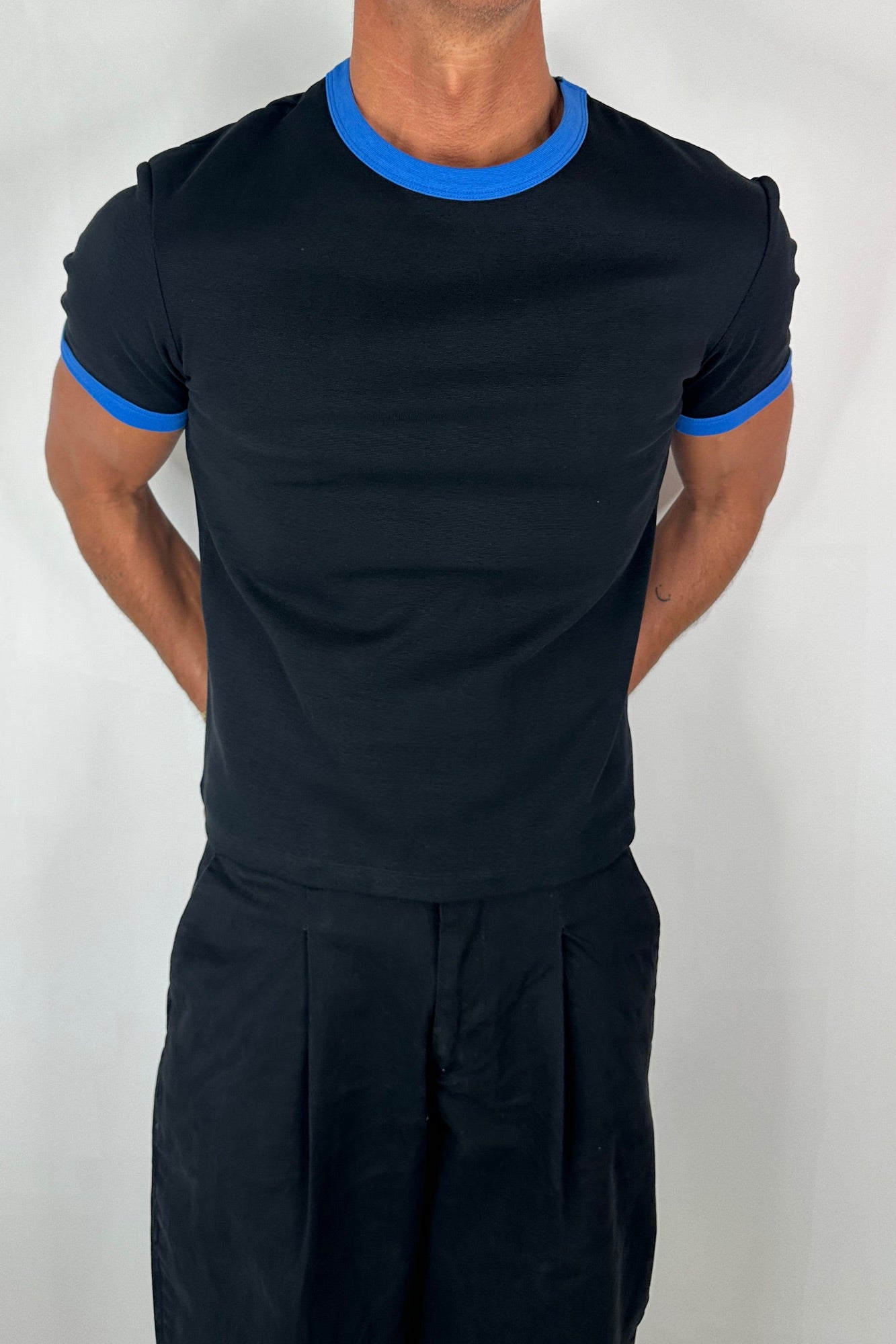 Charlie Ringer Tee Black