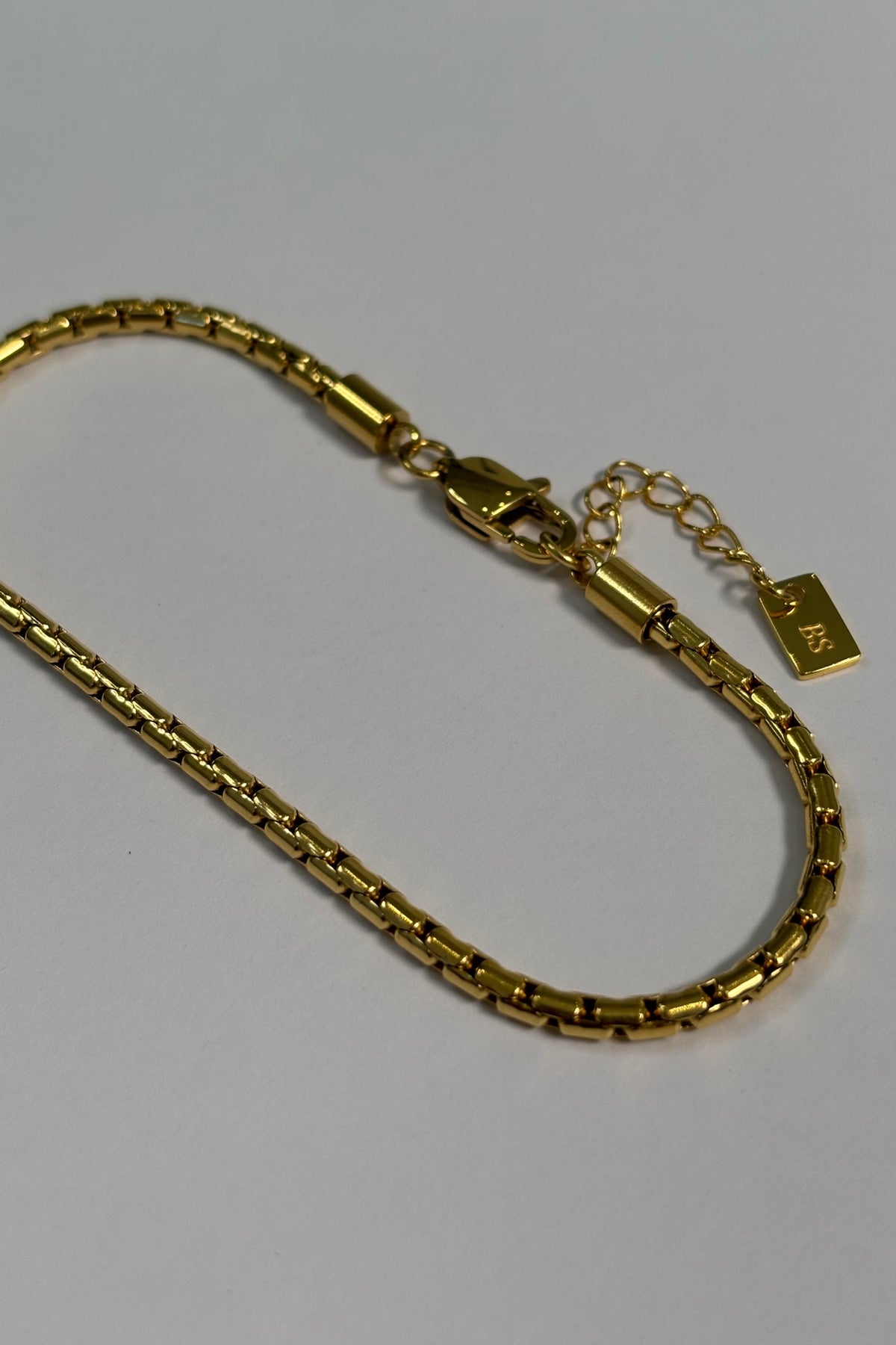 Premium NTH Benny Bracelet 18K Gold Plated