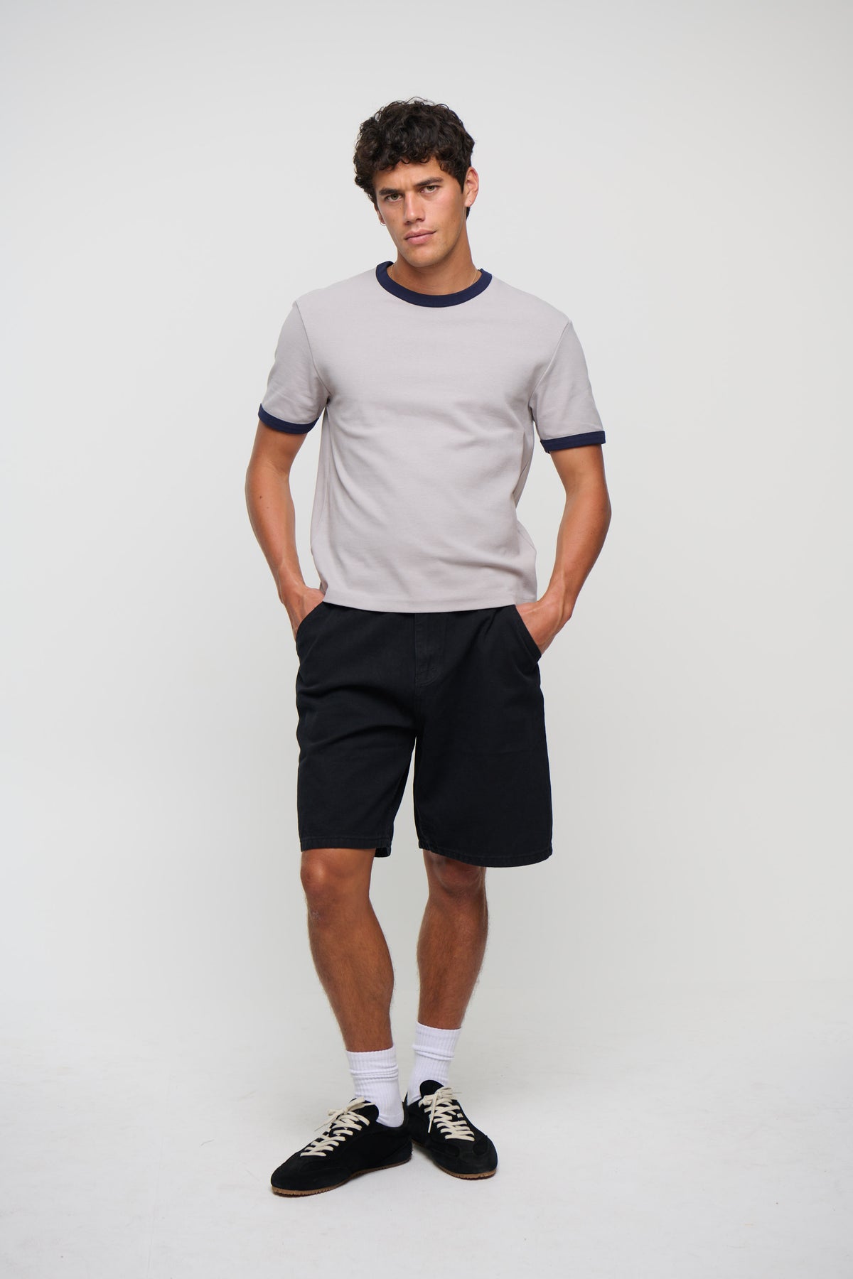 Dyson Relaxed Short Black