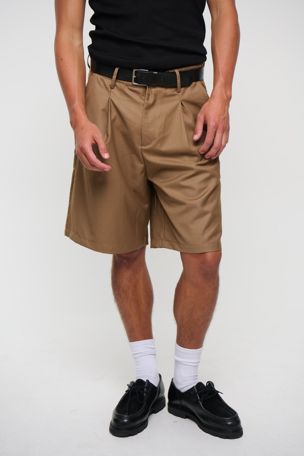 Dom Relaxed Short Choc