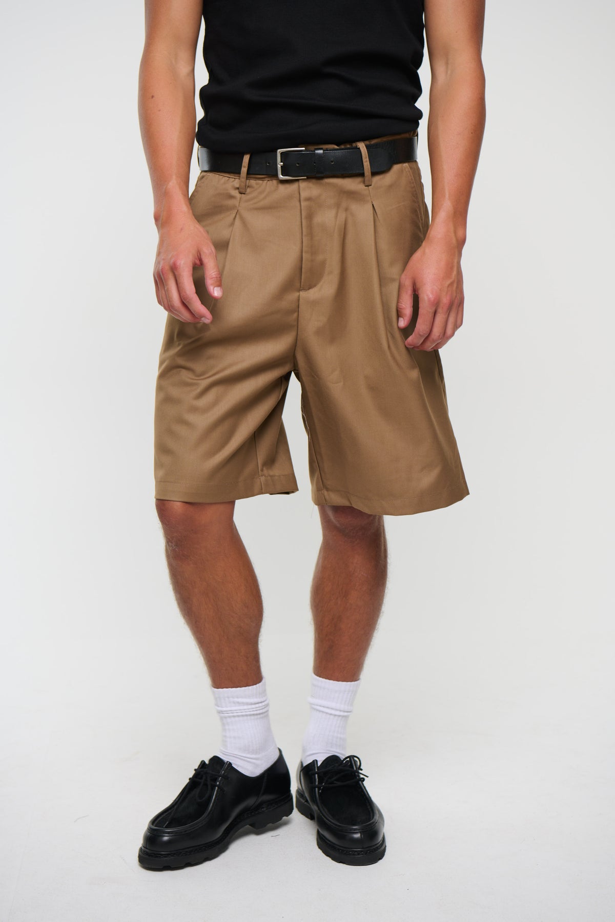 Dom Relaxed Short Choc