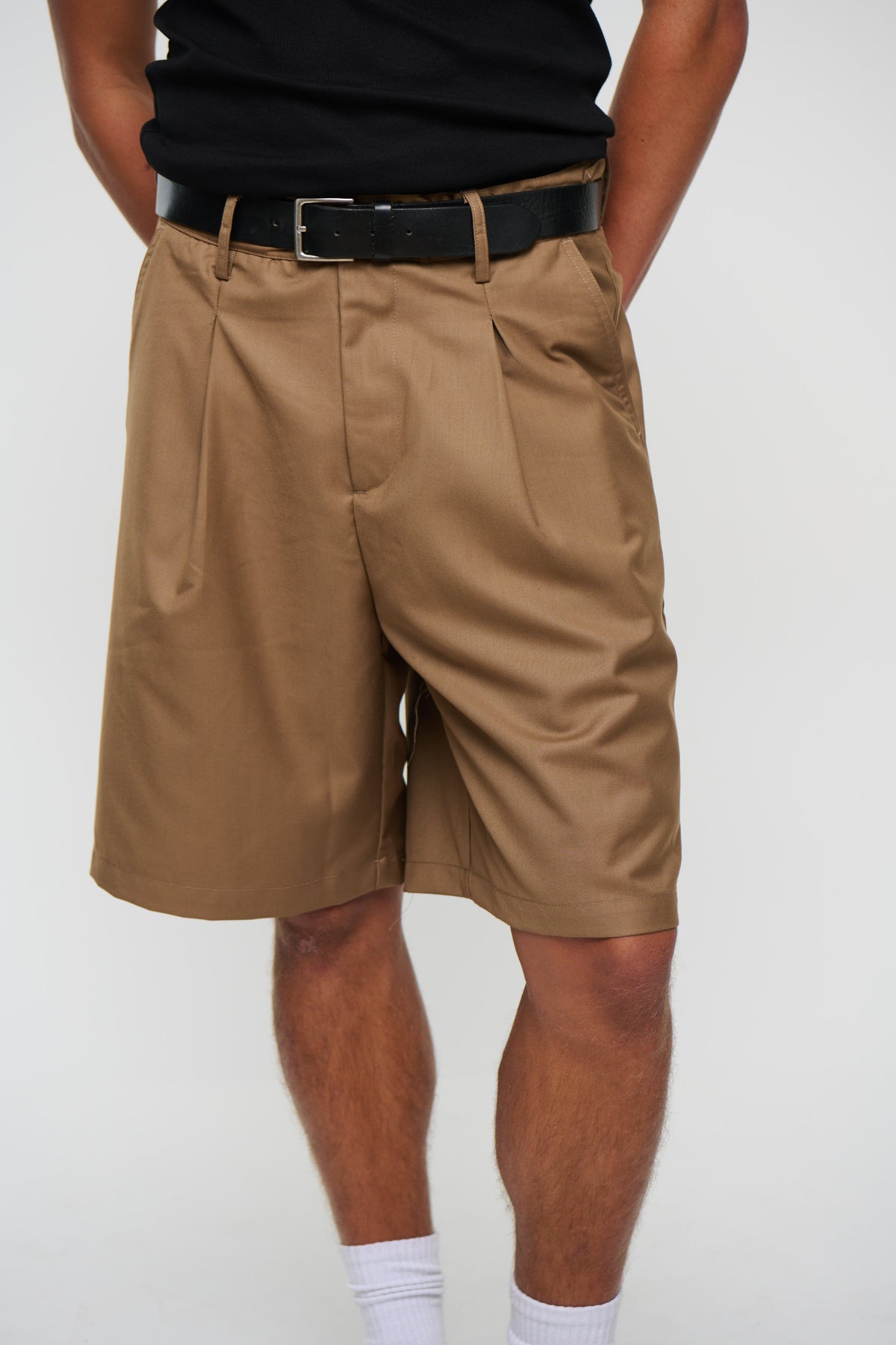 Dom Relaxed Short Choc