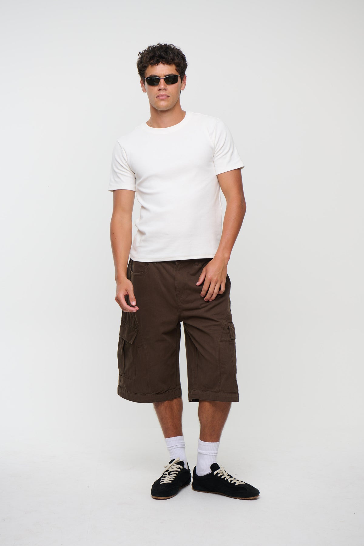 Flynn Relaxed Cargo Short Choc