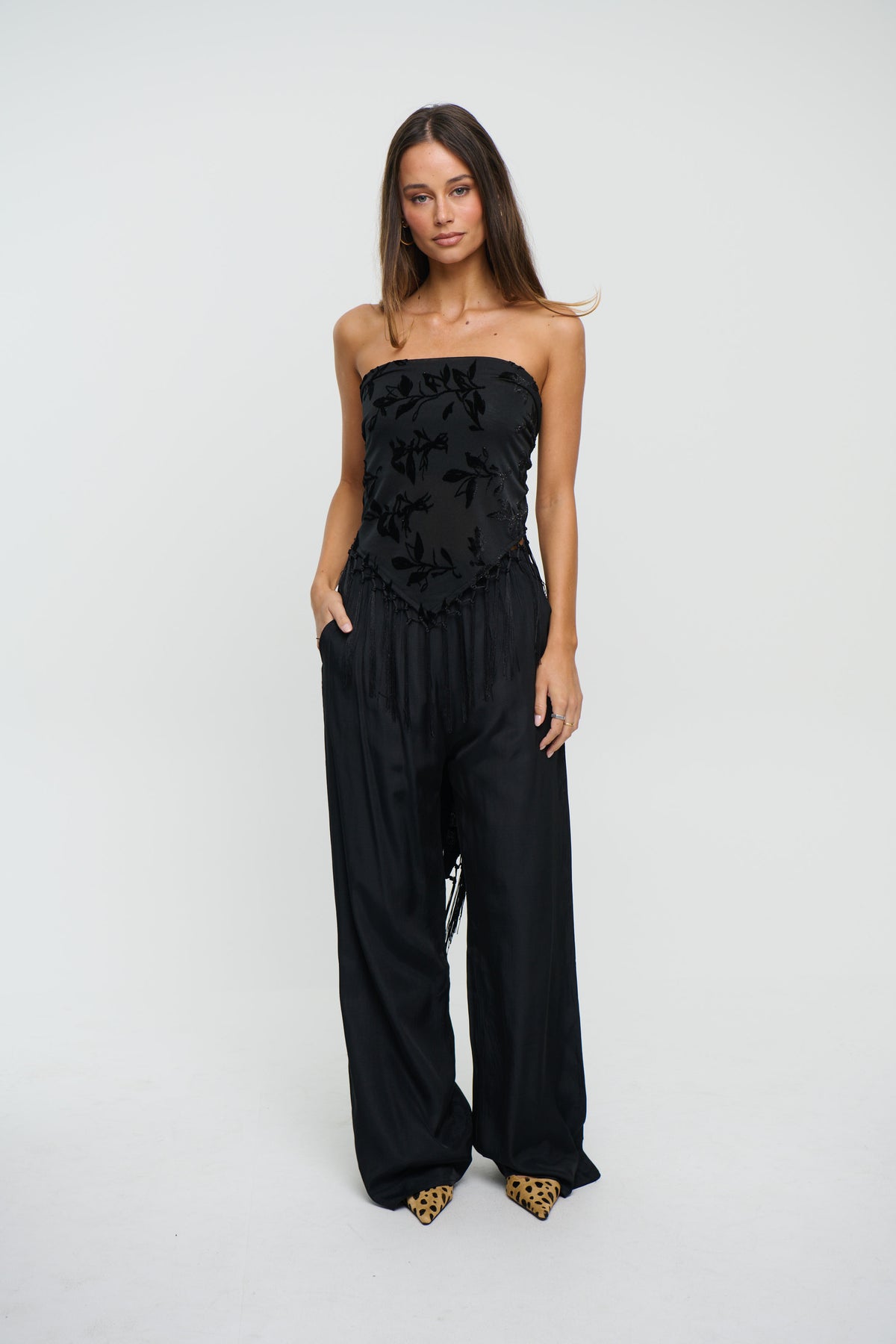 Olivera Fringe Scarf Set Black