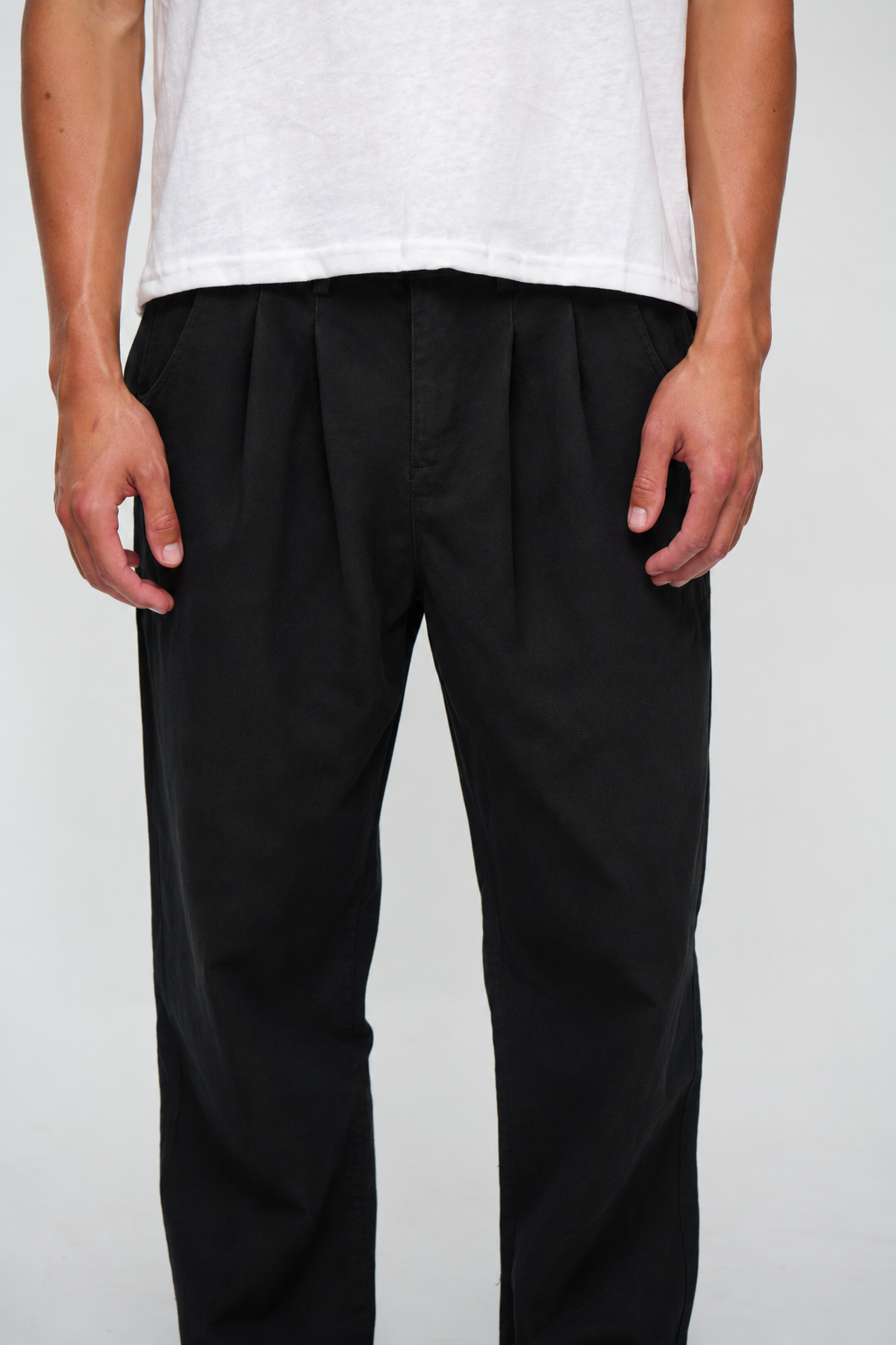 Simon Baggy Pleat Pant Black