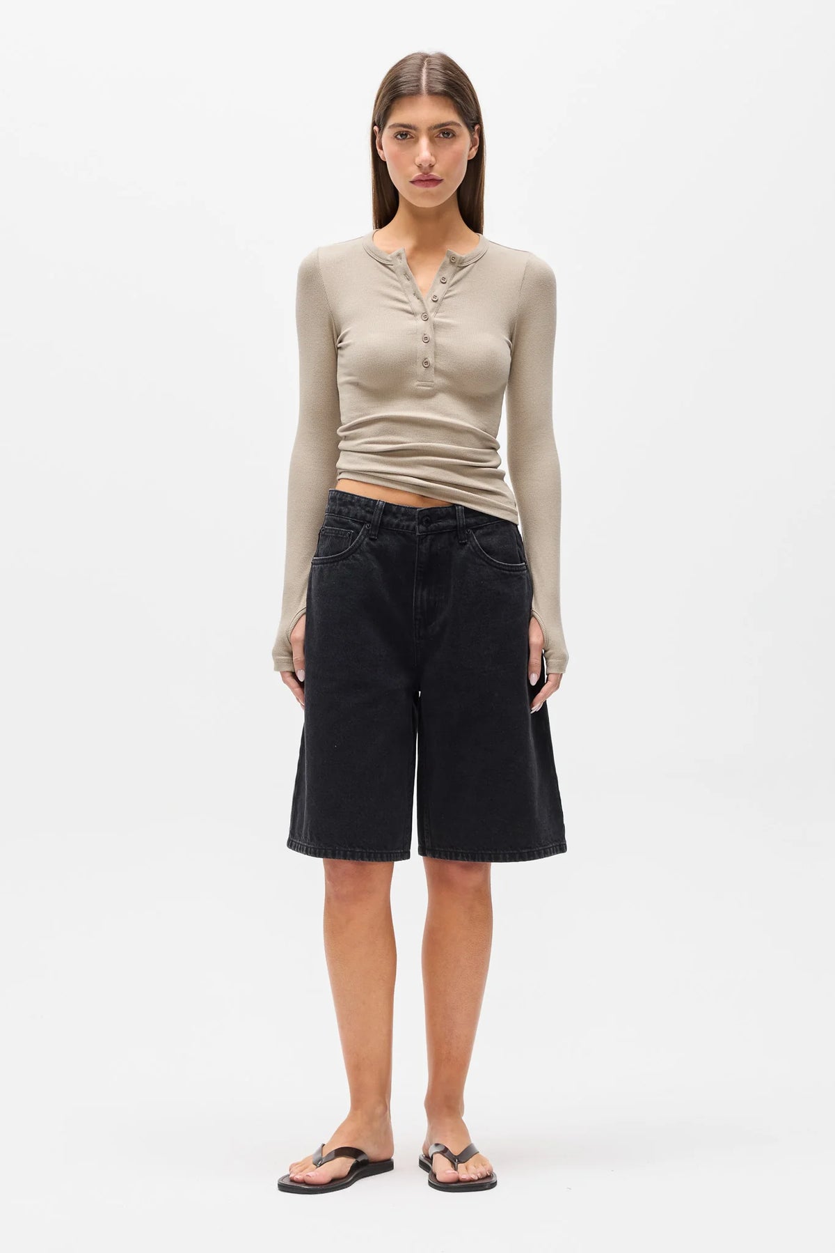 Clyde Short Backstage Black