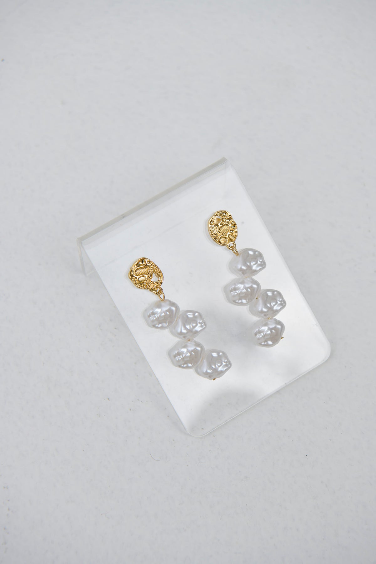 Leonardo Statement Earring Gold