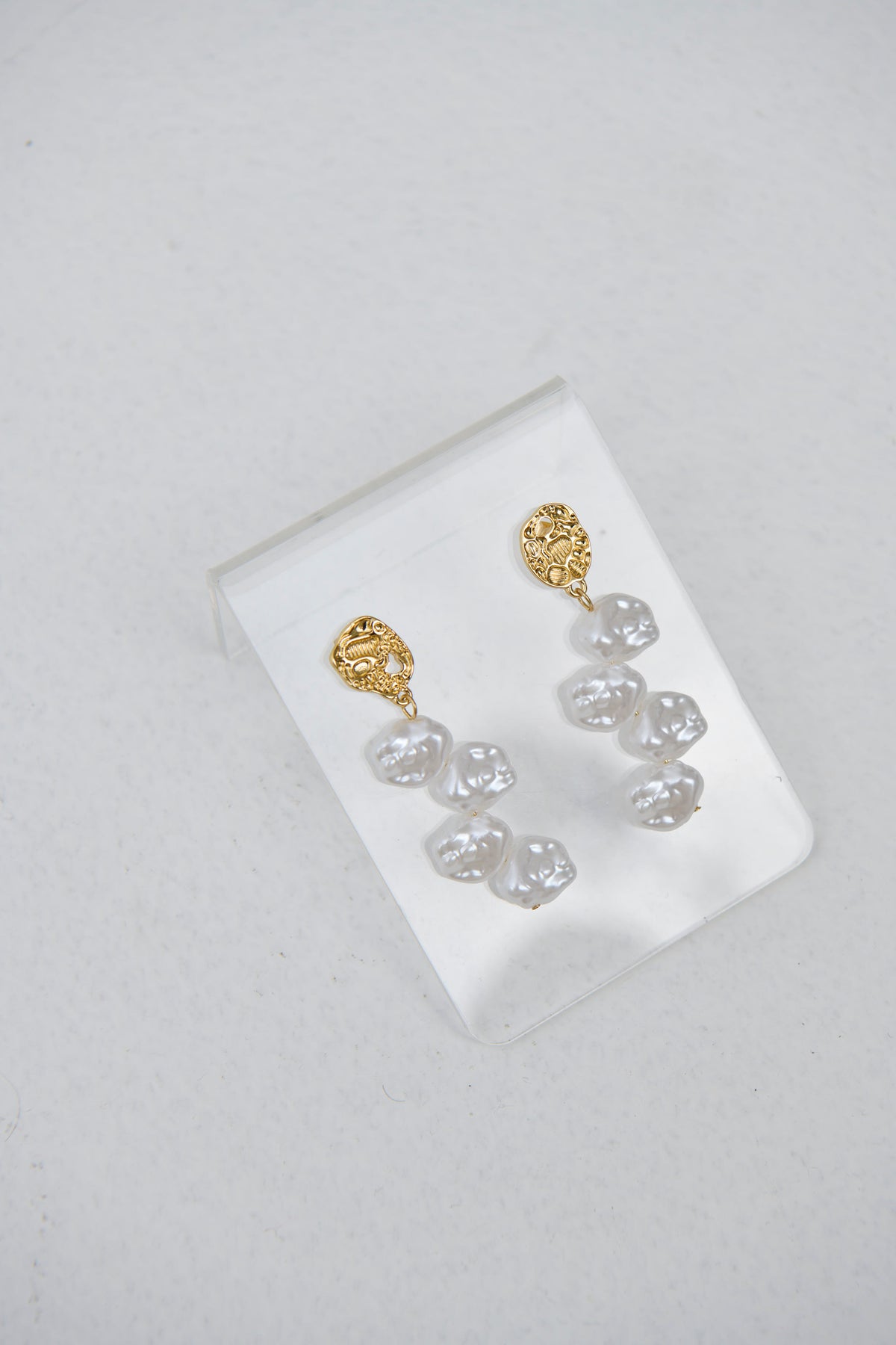 Leonardo Statement Earring Gold