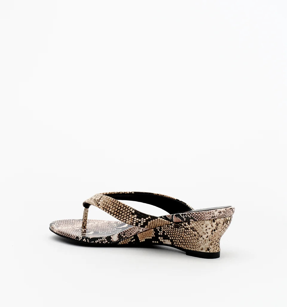 Alias Mae Jilly Stone Snake