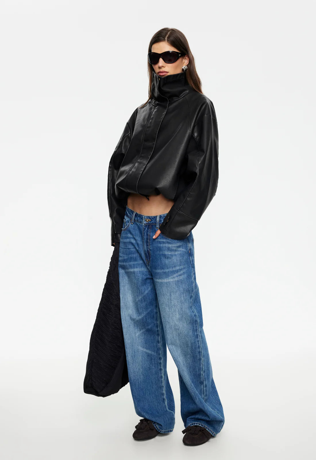 Shoreline Funnel Noir