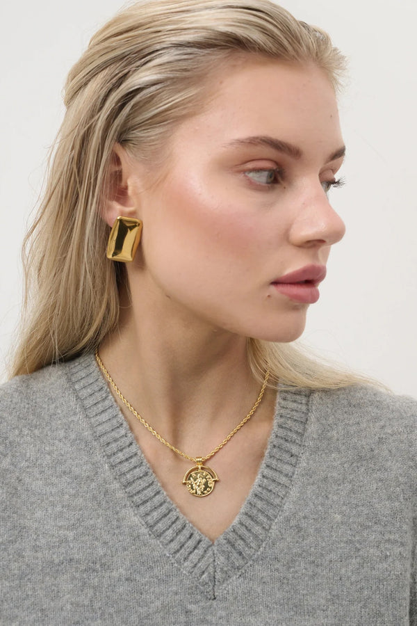 Square Bar Earrings Gold