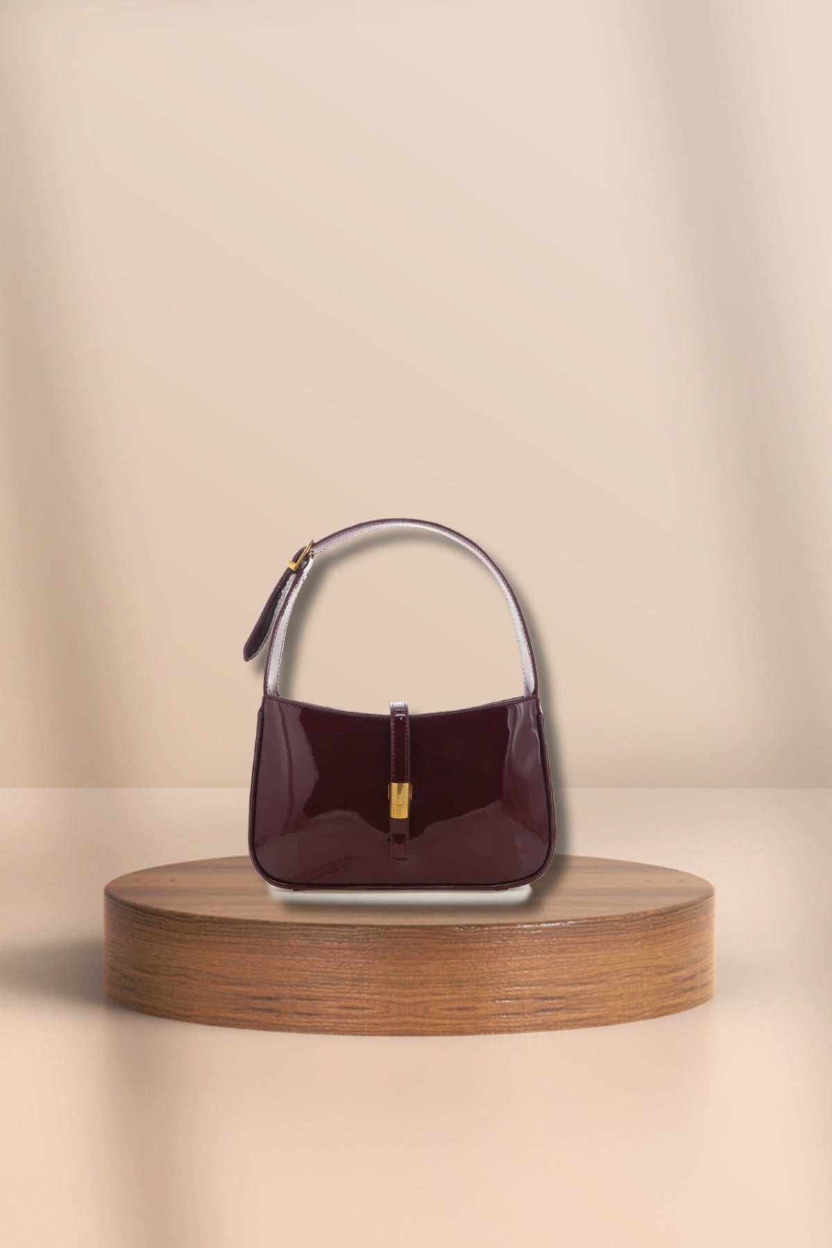 Clara Shoulder Bag Wine