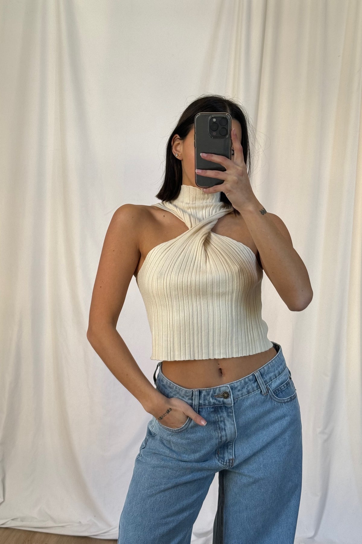 Tania Crop Beige