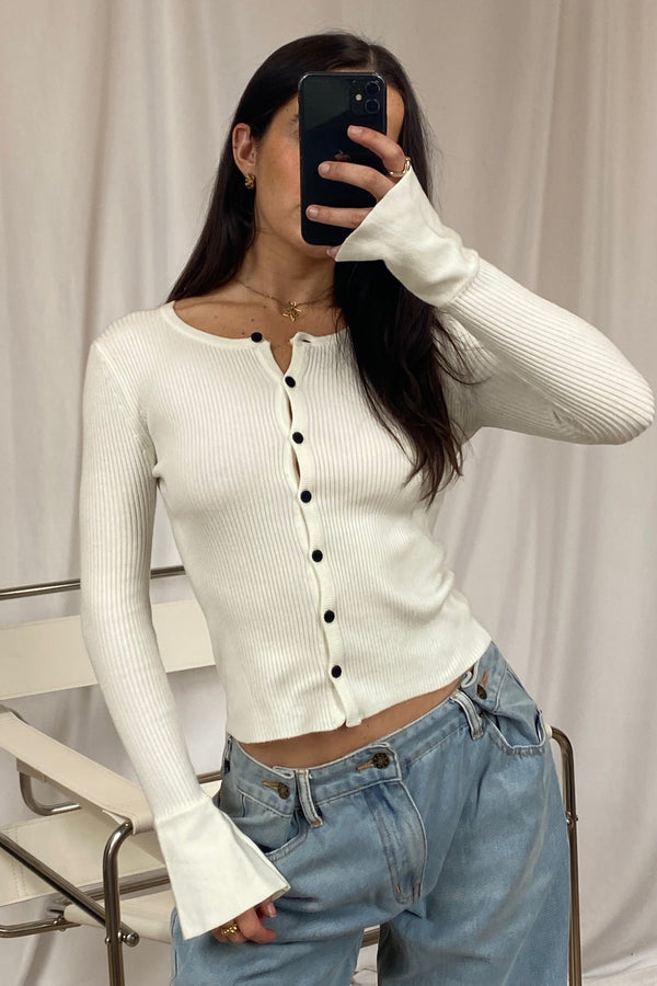 Avery Top White