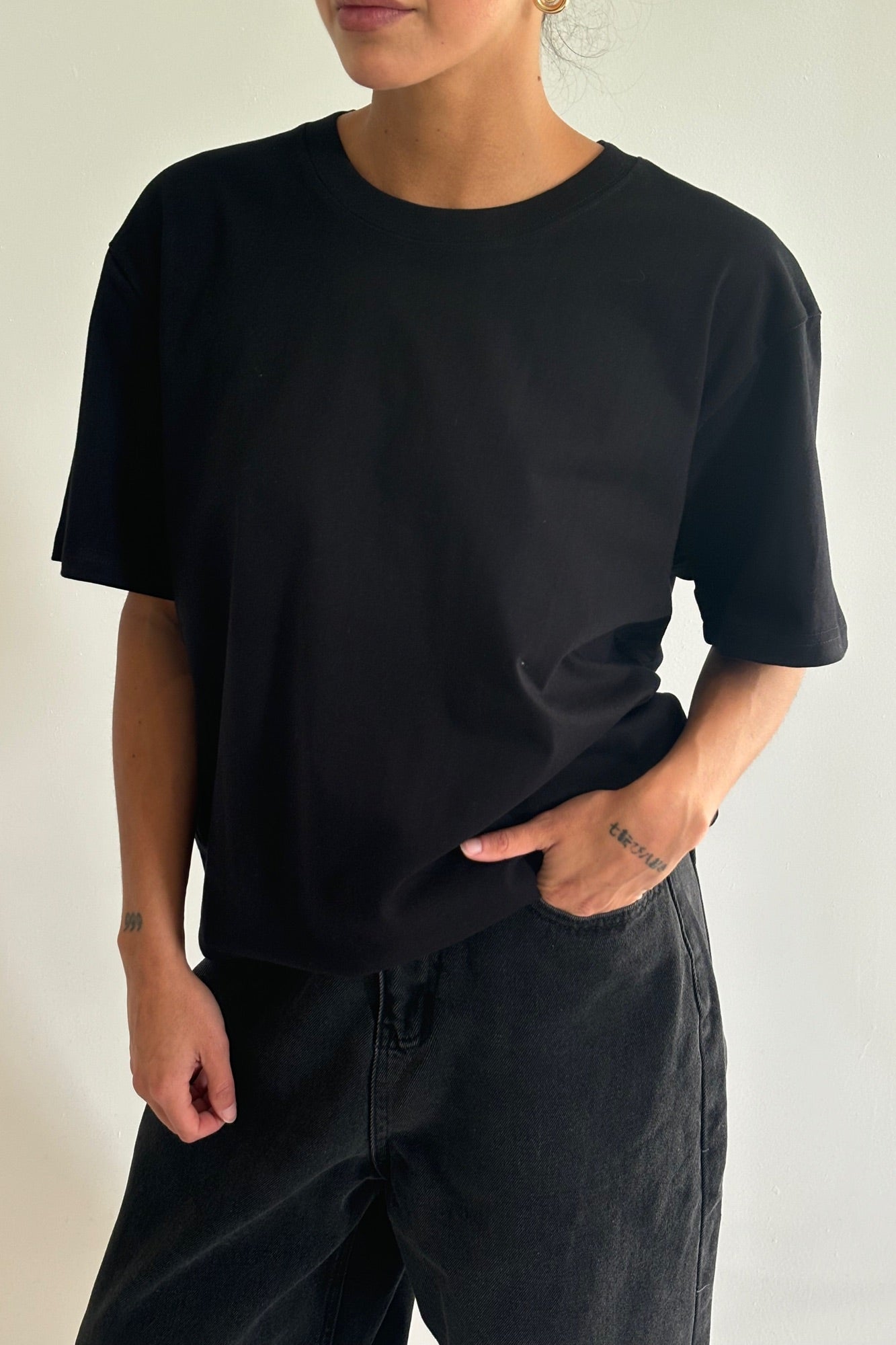 Lily Classic Tee Black