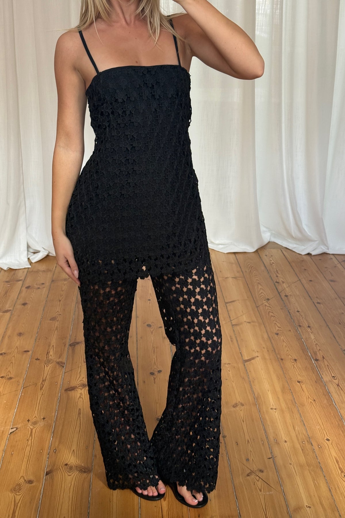 Wanda Lace Set Black