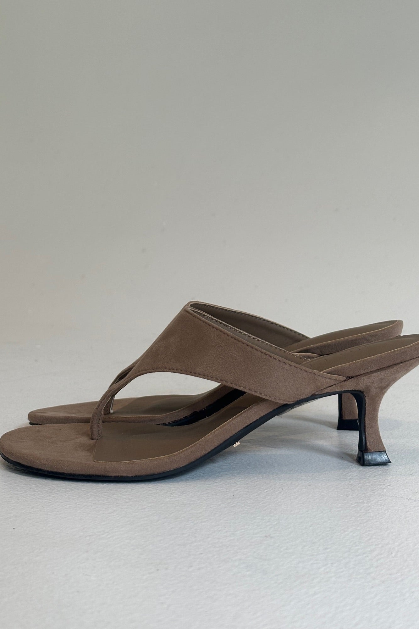 Quincie Heel Fawn Suede
