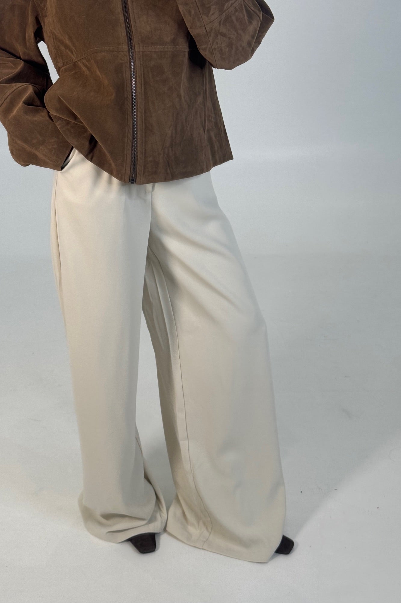 Sharna Pant Ivory
