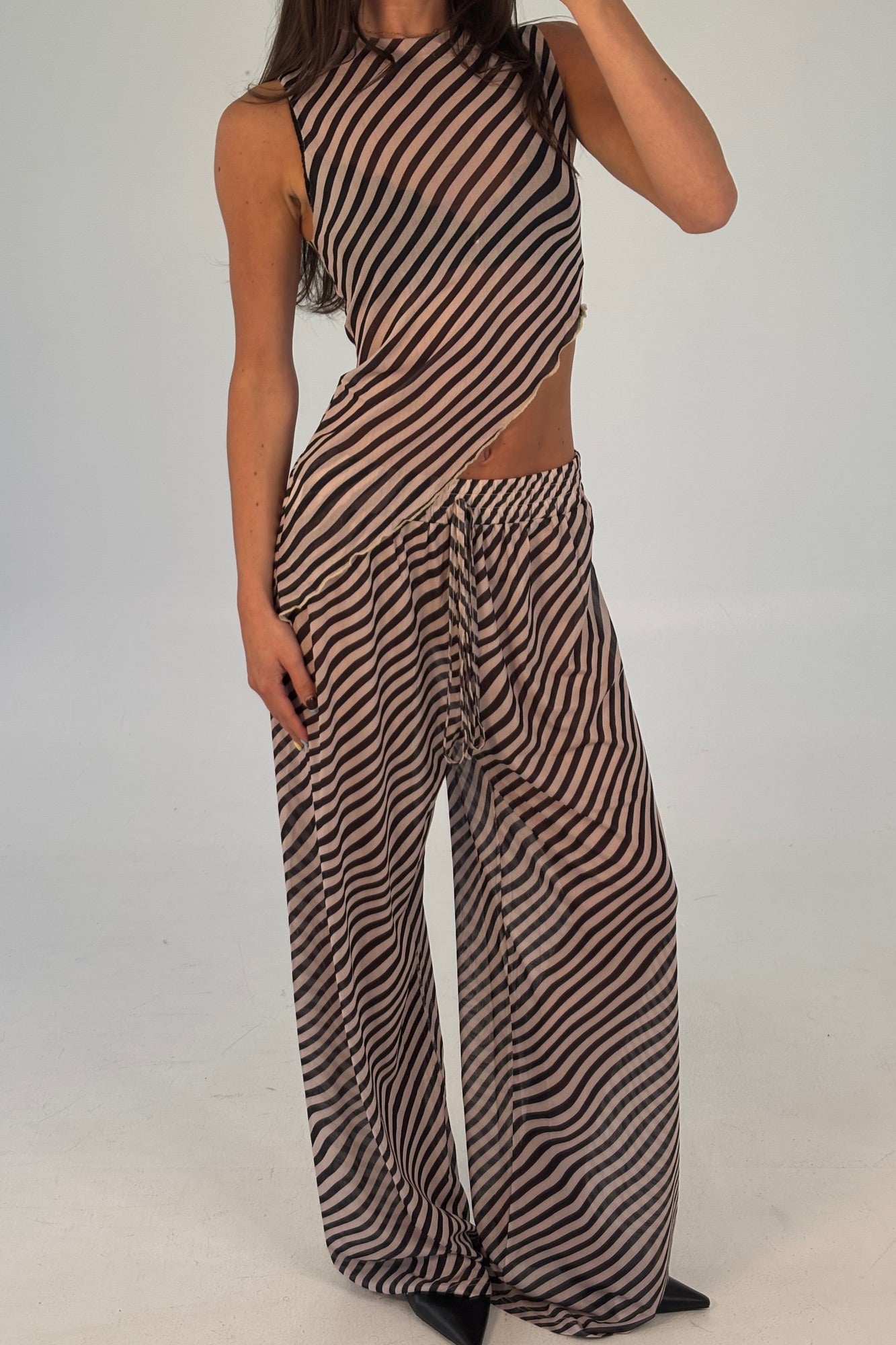 Mia Sheer Set Brown