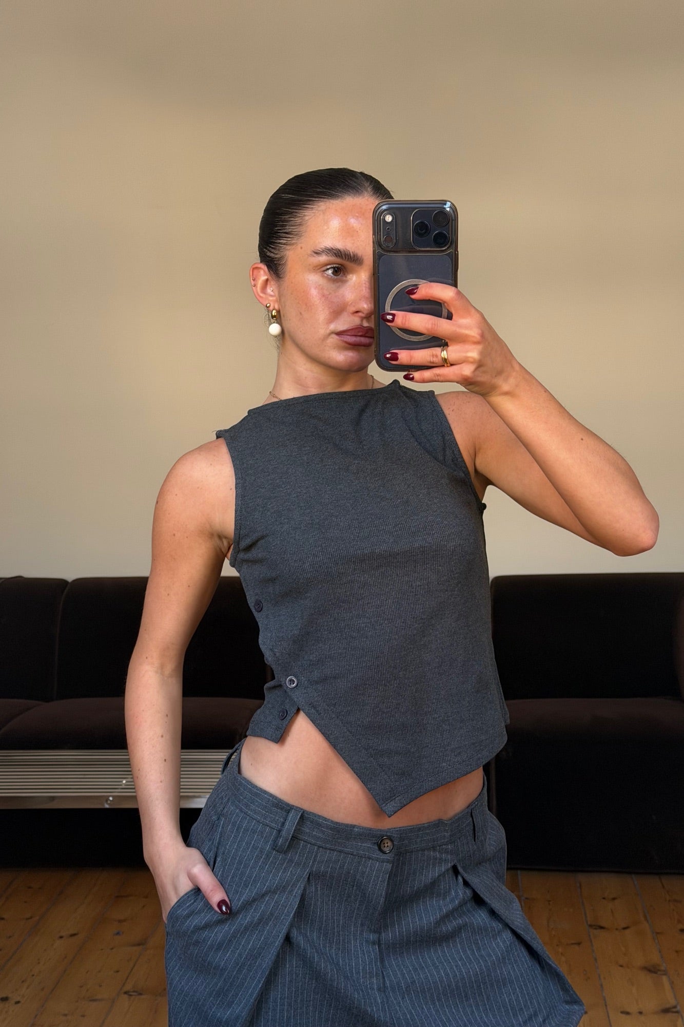 Mia Ribbed Top Dark Grey