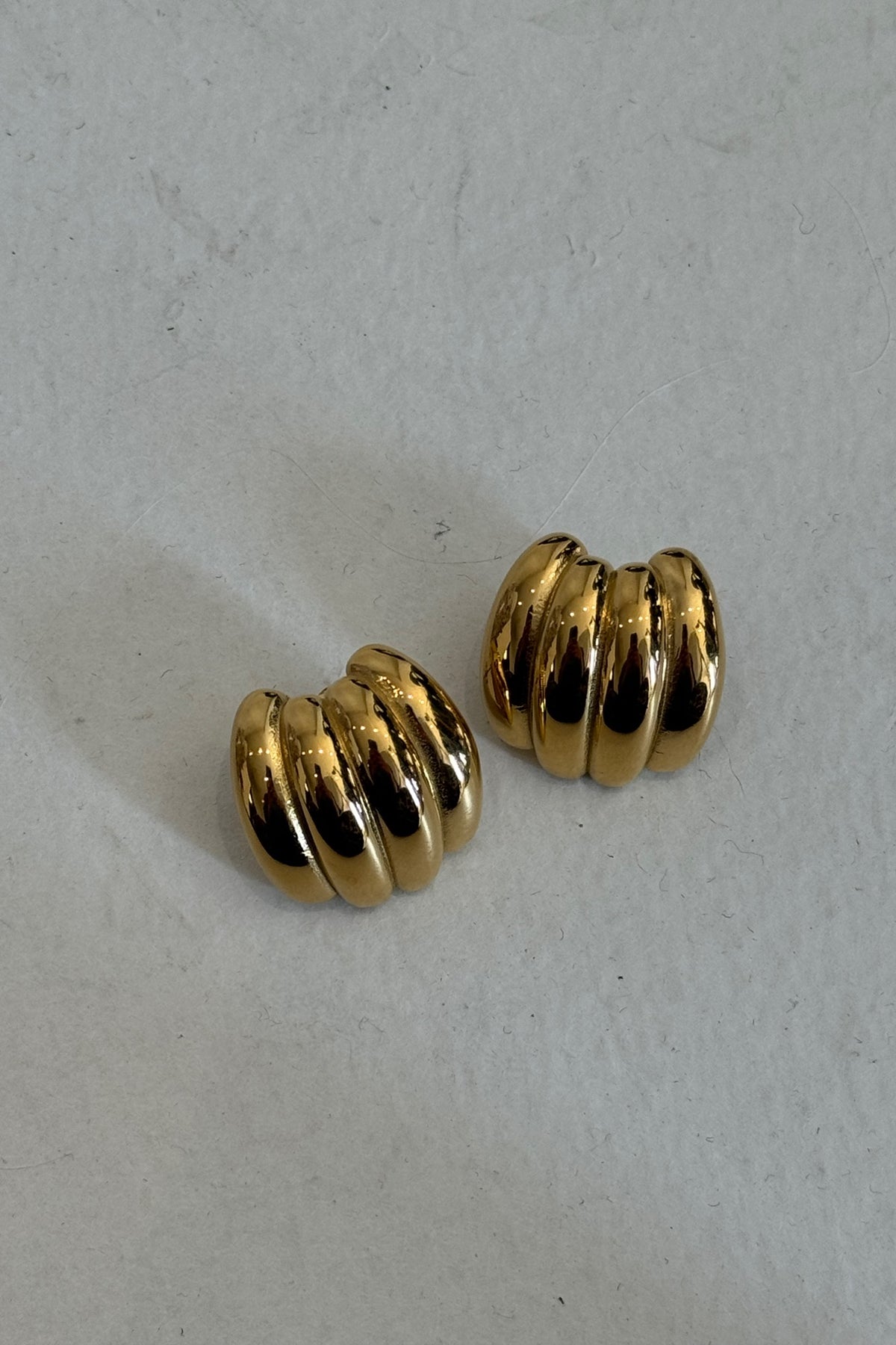 Carmel Puff Earrings Gold