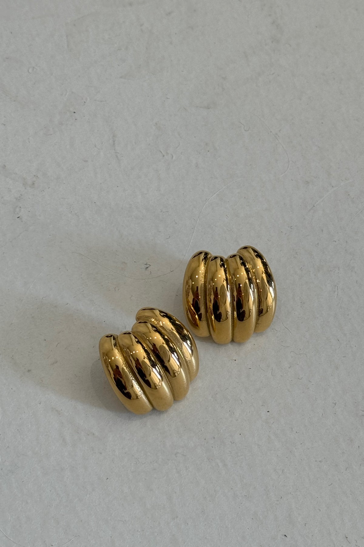 Carmel Puff Earrings Gold