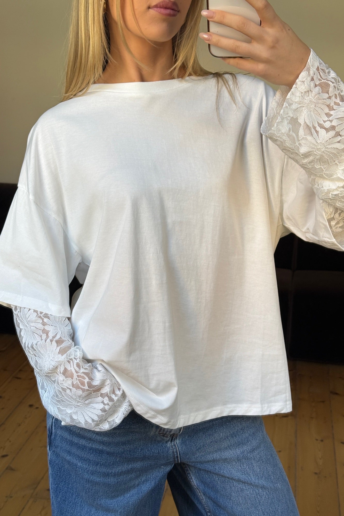 Rommy Lace Tee White
