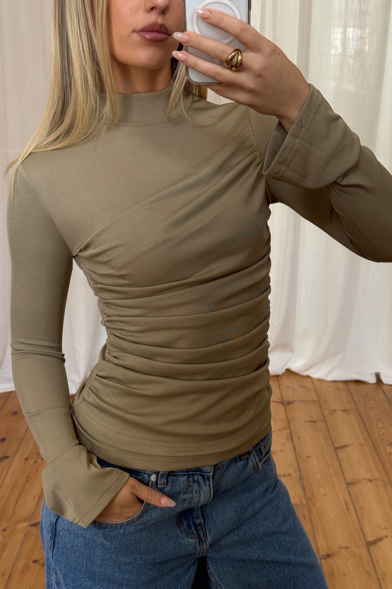 Andie Long Sleeve Stone