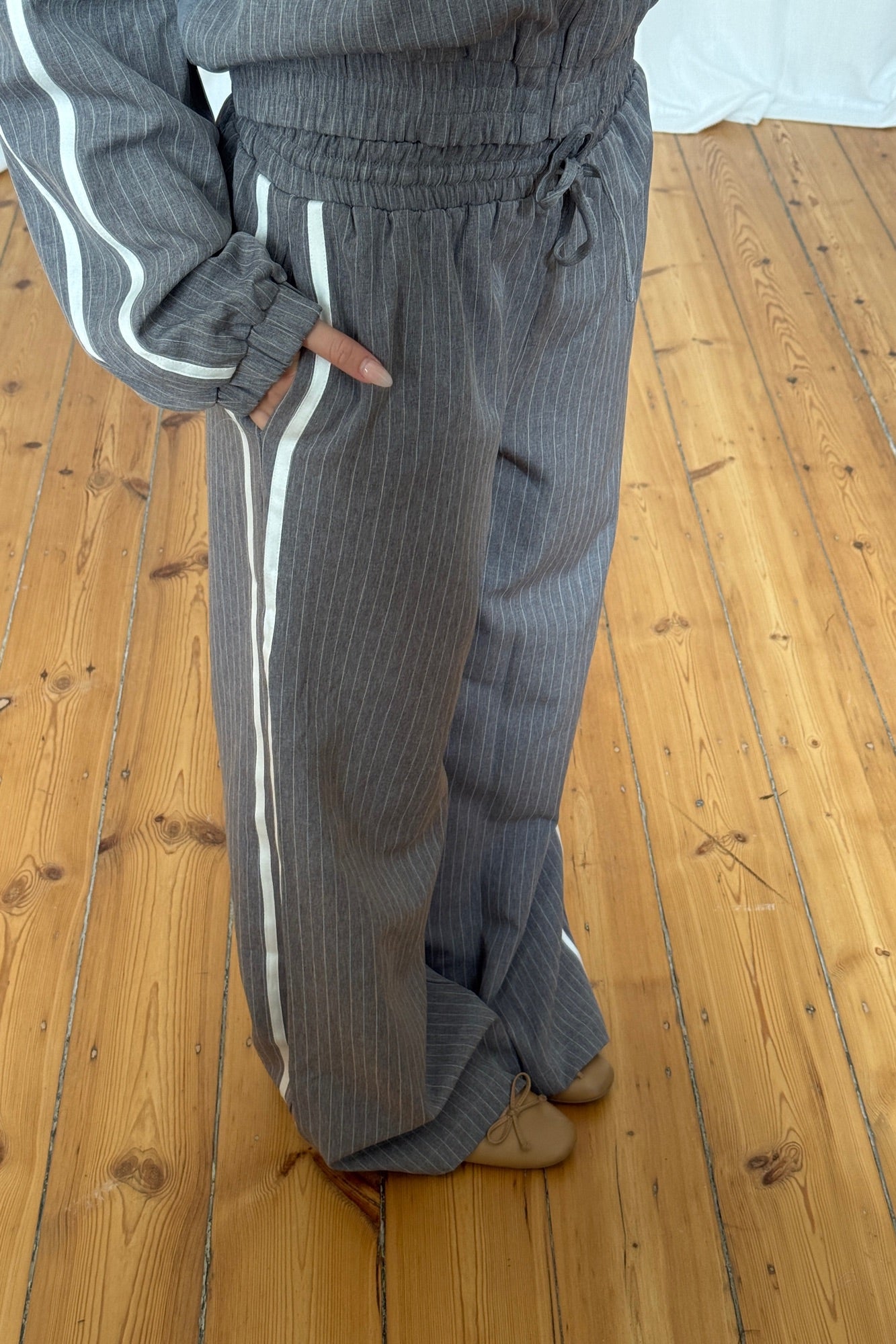 Ramona Pinstripe Pant Grey
