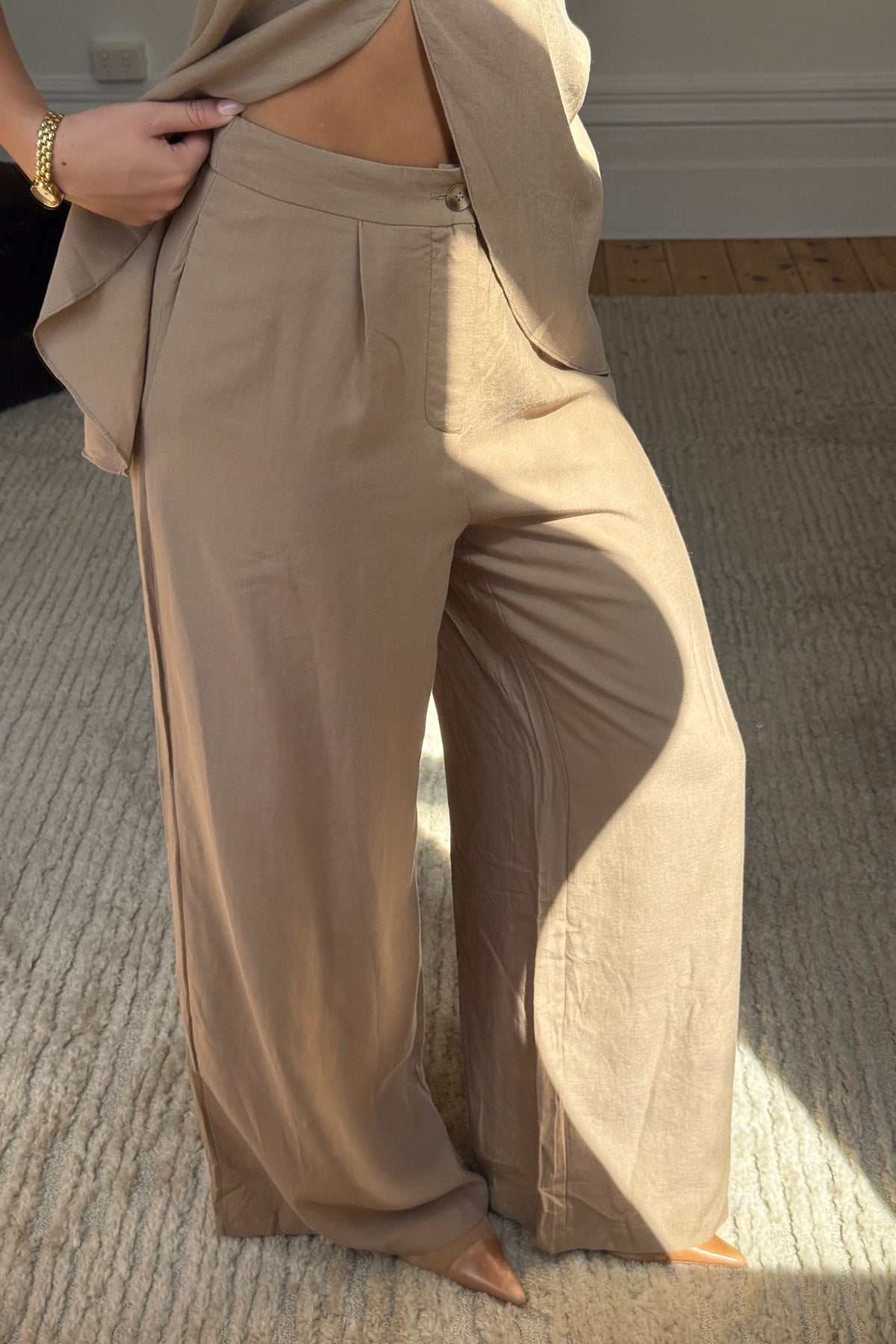 Nancy Set Latte
