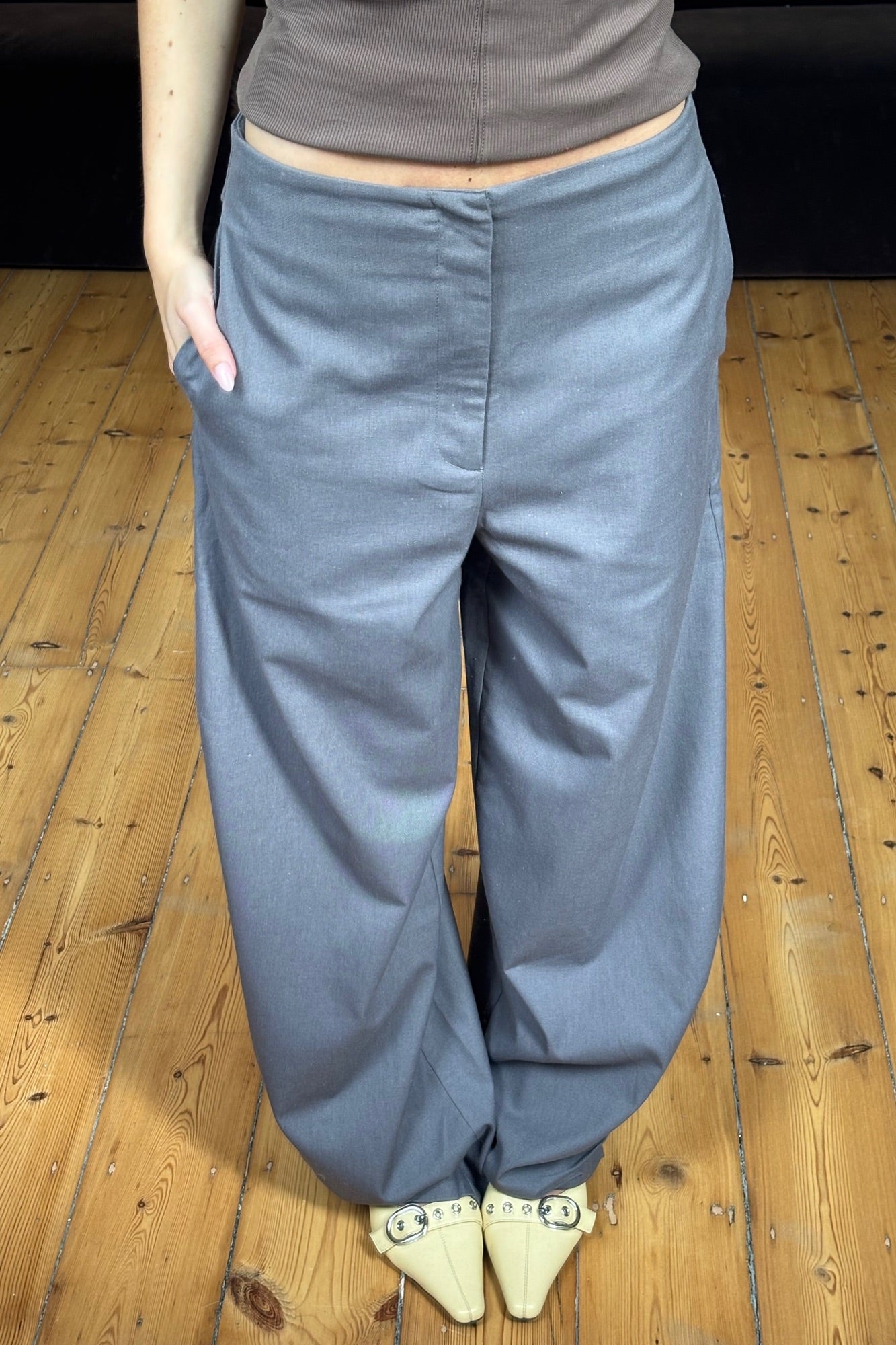 Romley Pant Dark Grey