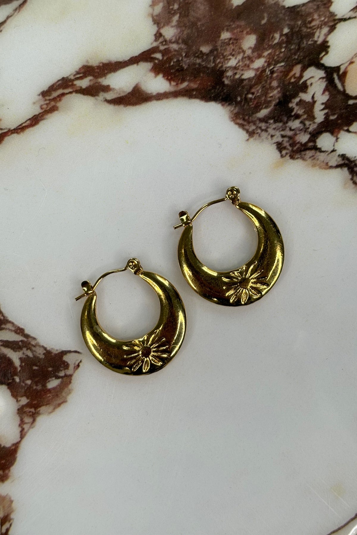 Heidi Hoop Earring Gold