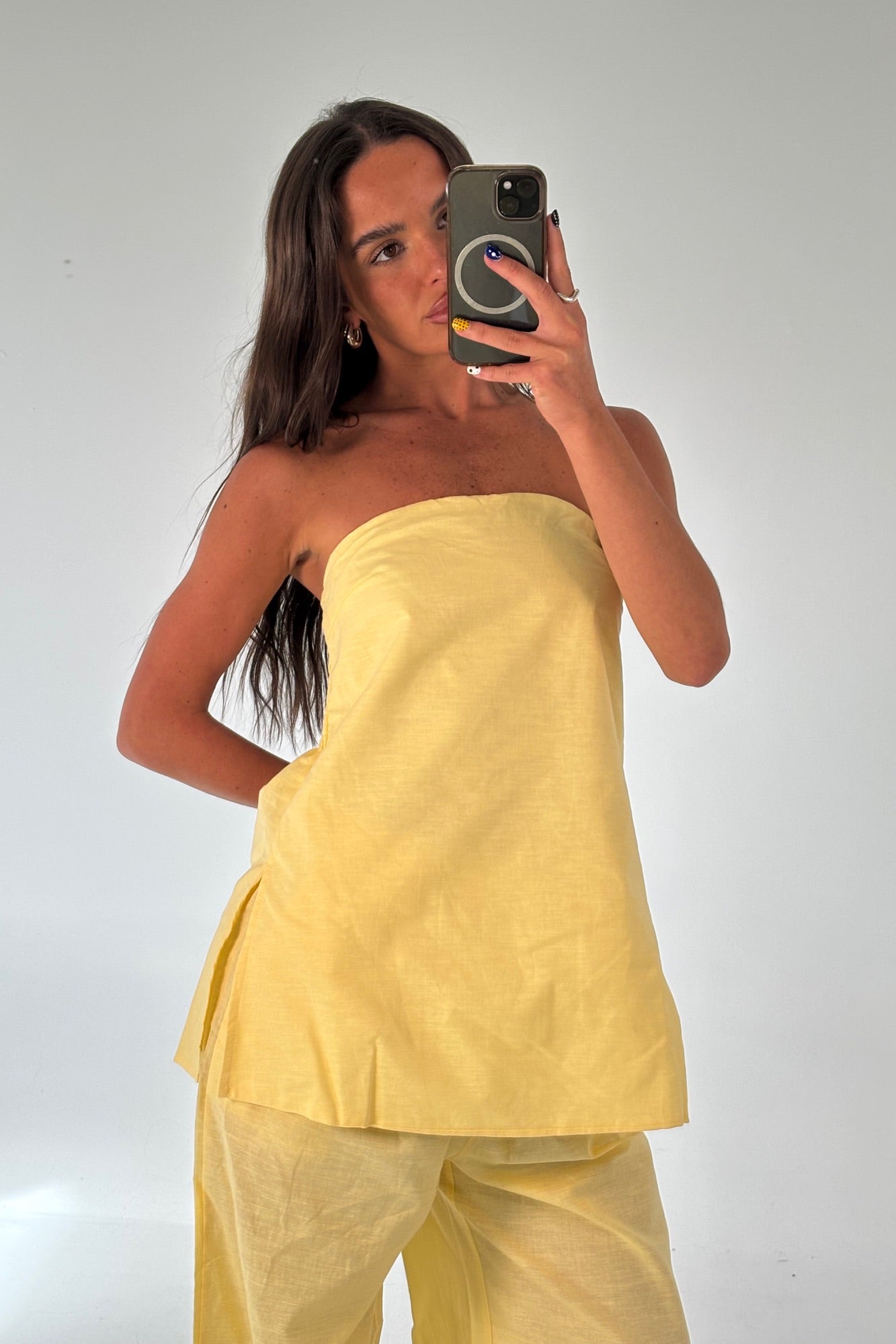 Nora Set Lemon