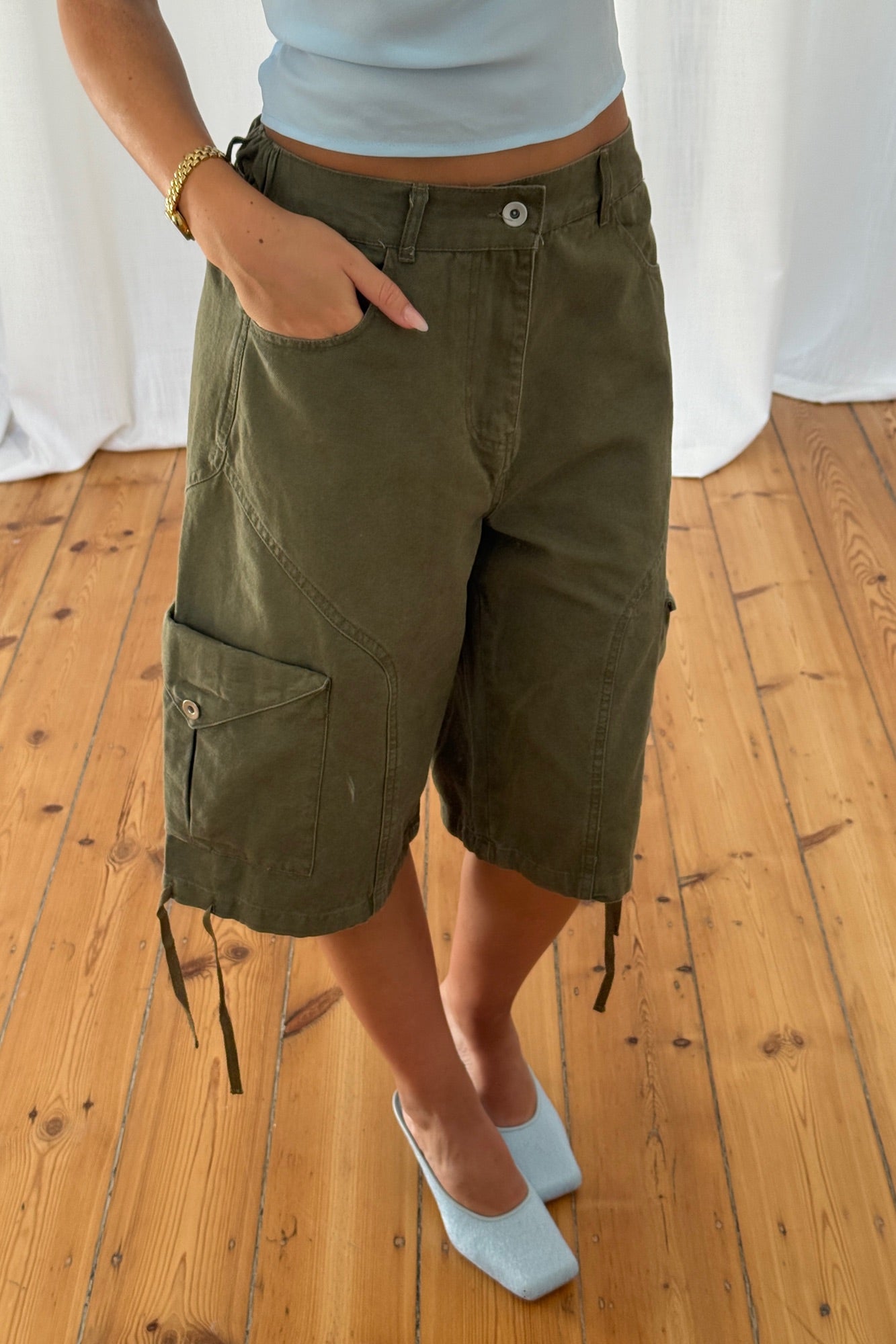 Annie Cargo Short Olive