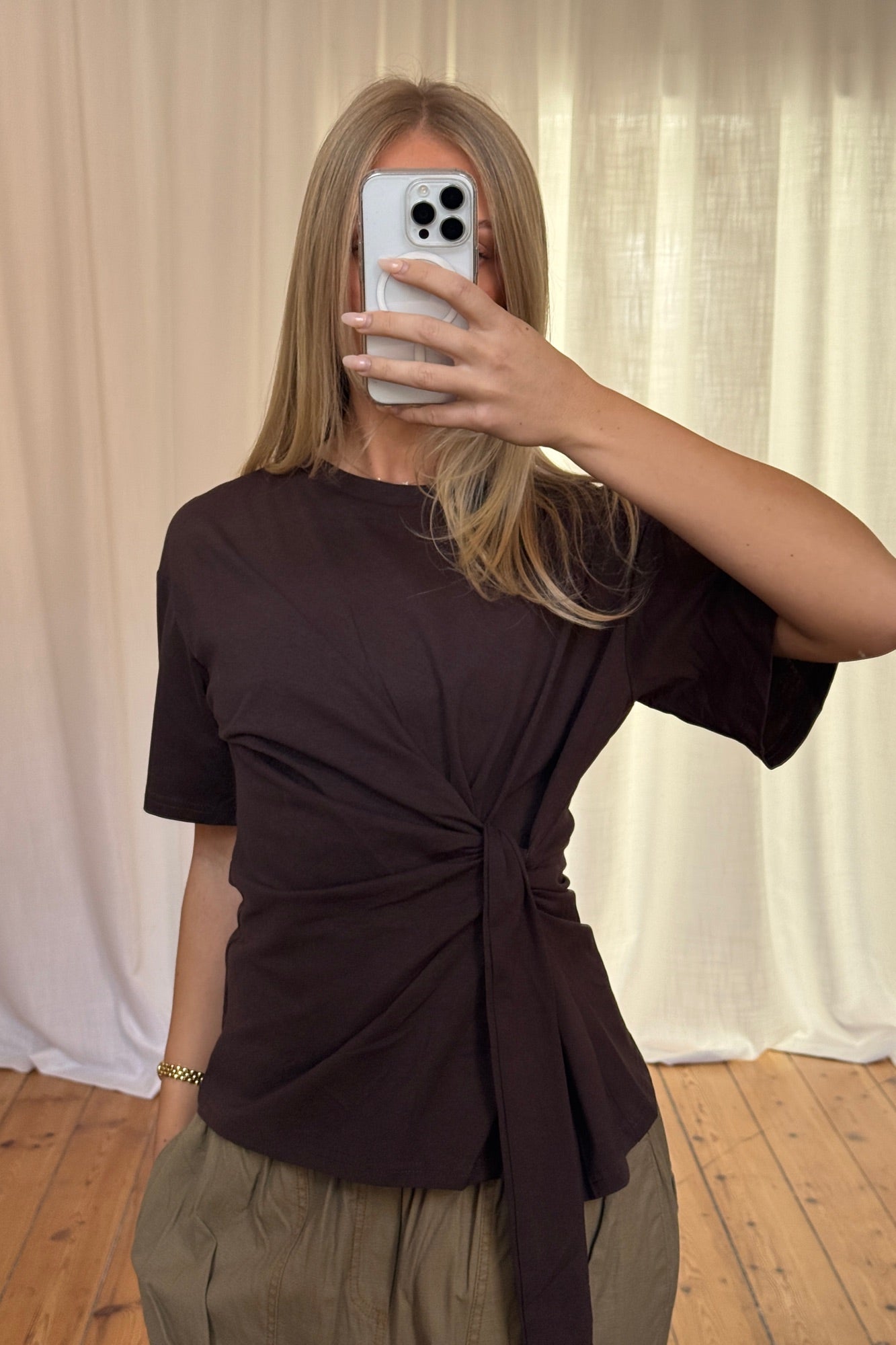 Daniella Tee Choc