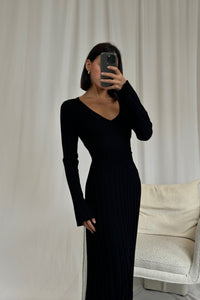 Adaleigh Midi Dress Black