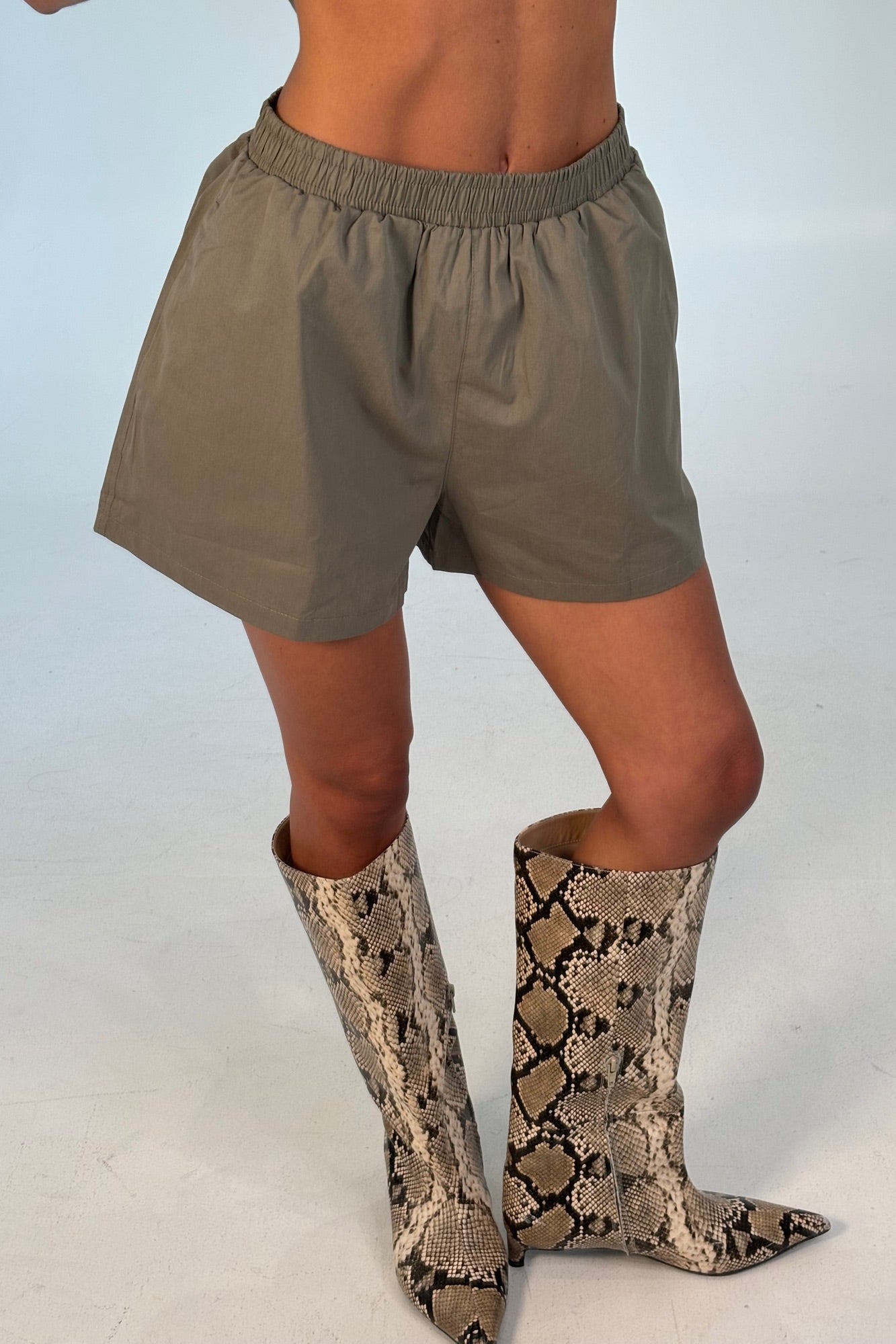 Kyla Short Khaki