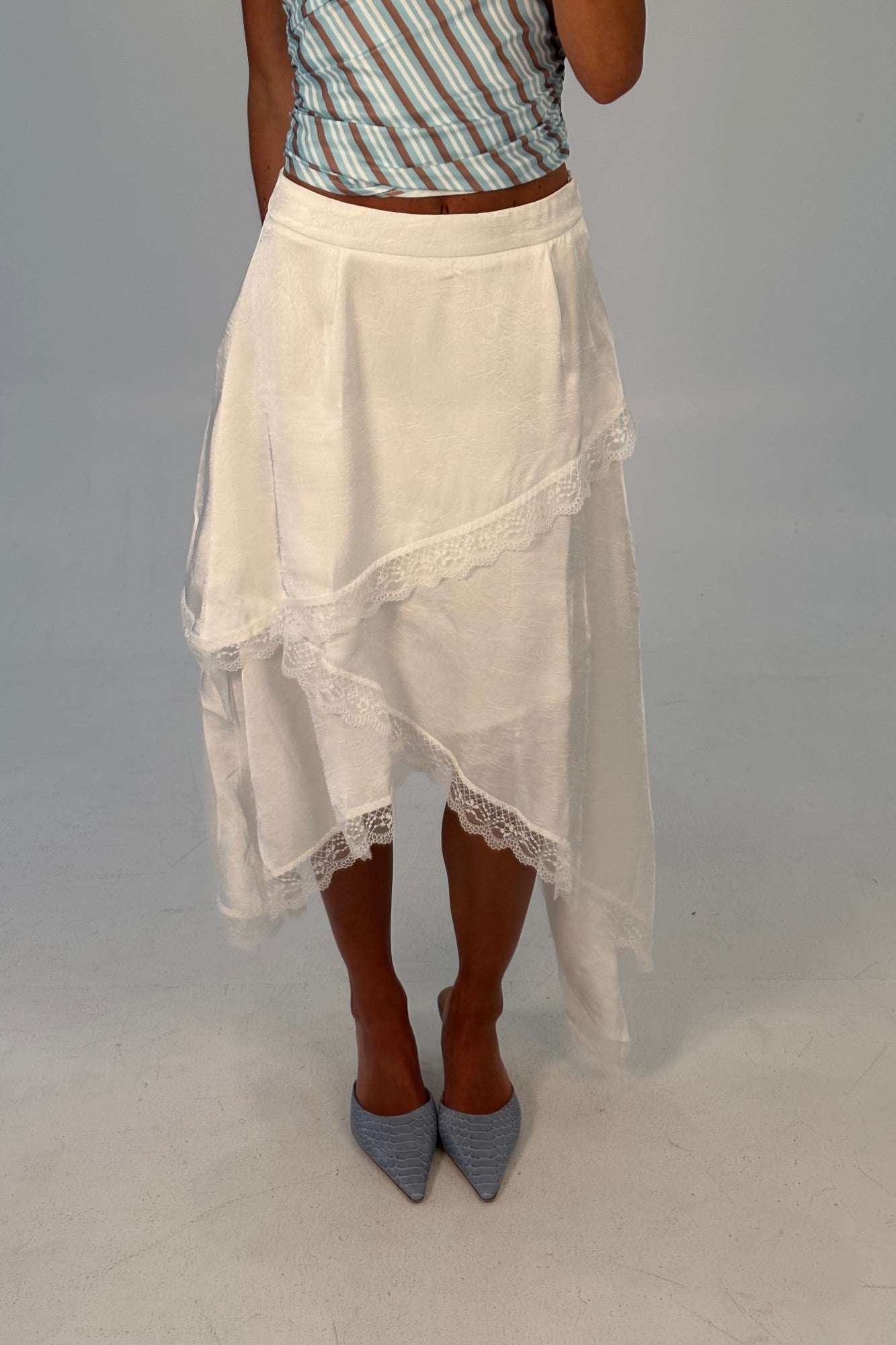 Yianni Midi Skirt White