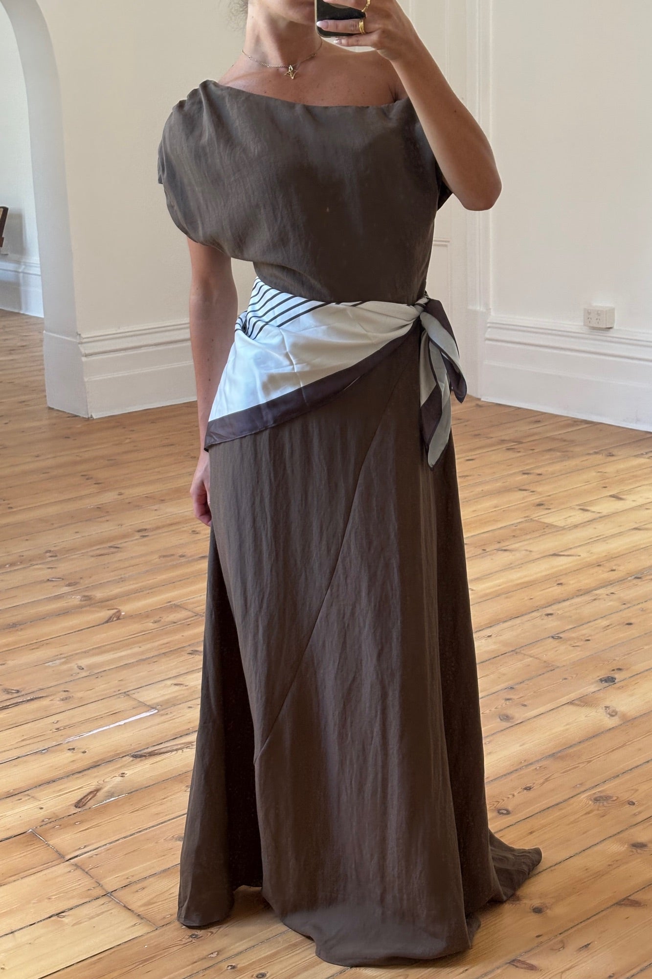 Vail Maxi Dress Chocolate