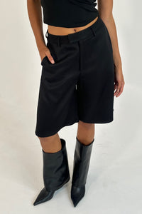 Narla Bermuda Short Black