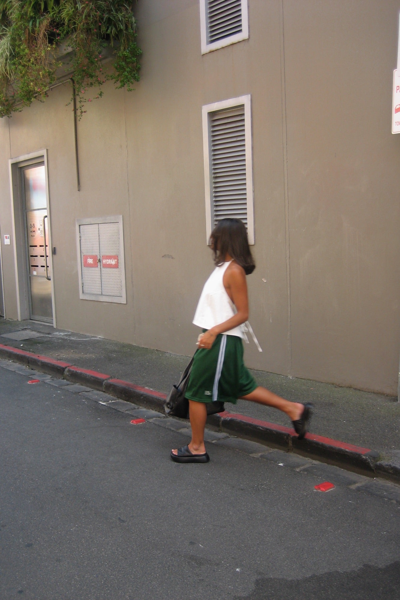 Unisex Julian Mesh Short Emerald